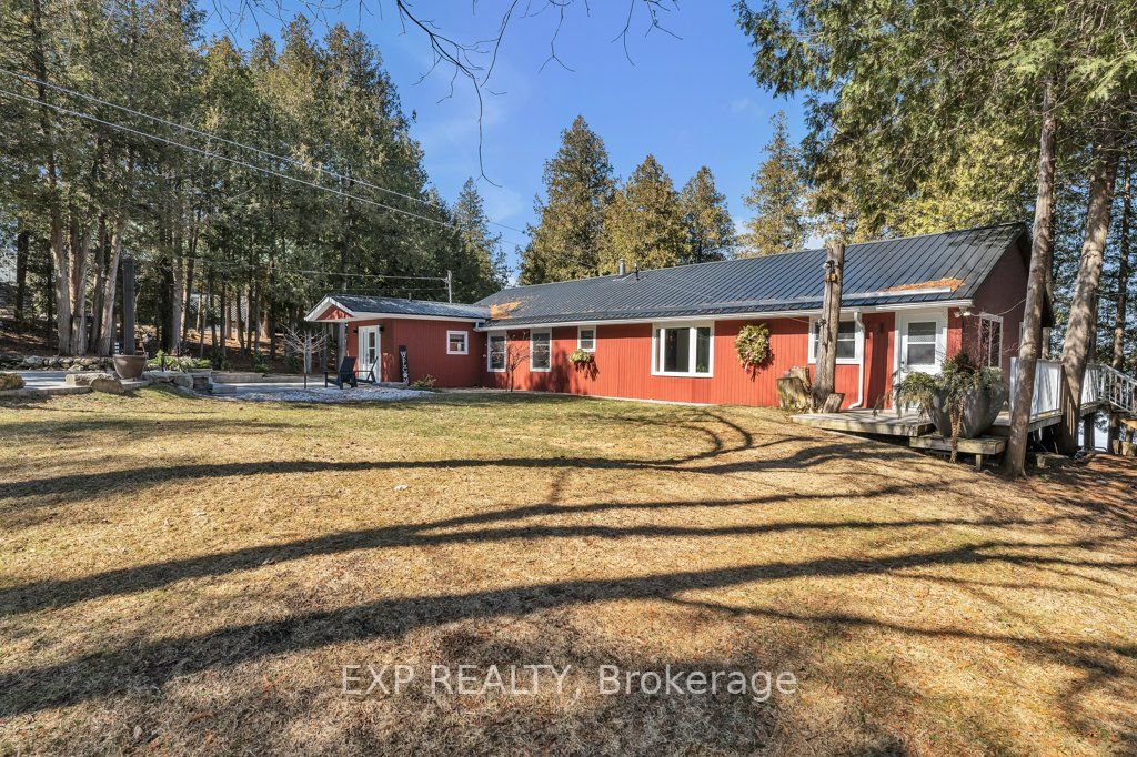 19 Willow Lane Property Photo 15