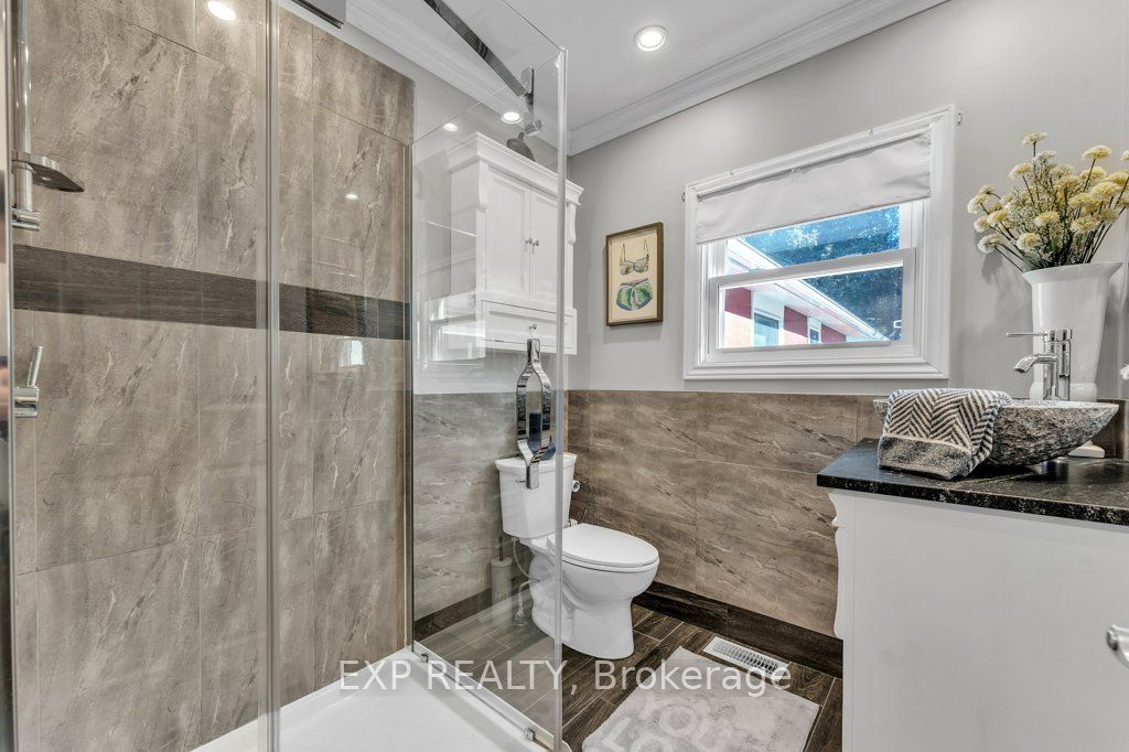 19 Willow Lane Property Photo 30