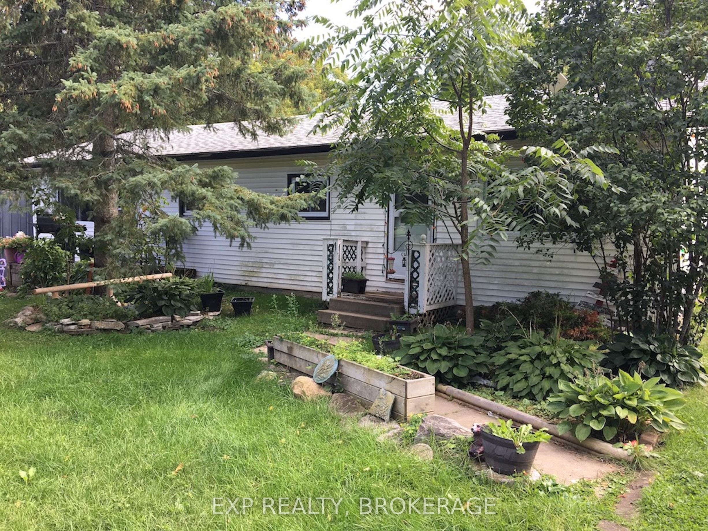 2559-2573 Kepler Road Property Photo
