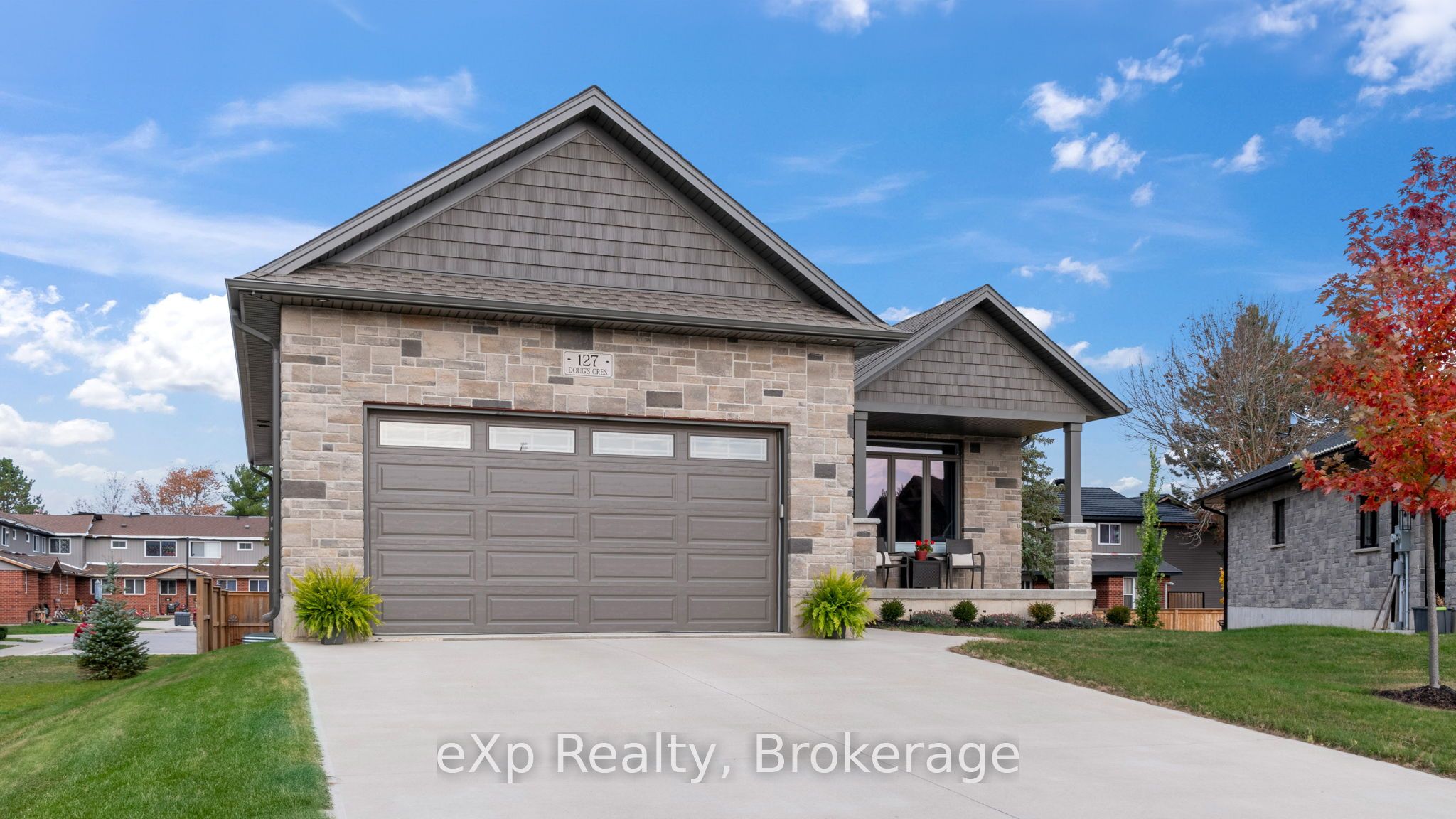 127 Dougs Crescent Property Photo 1