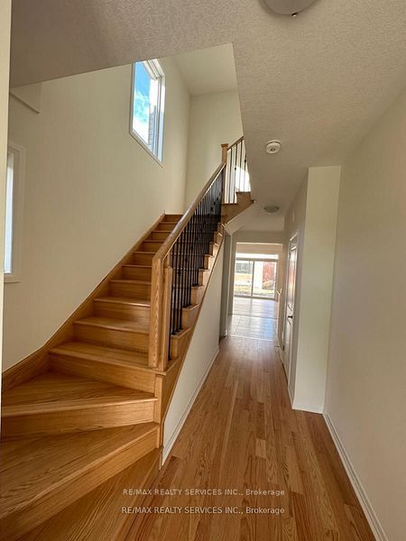 200 Leslie Davis Street Property Photo 2