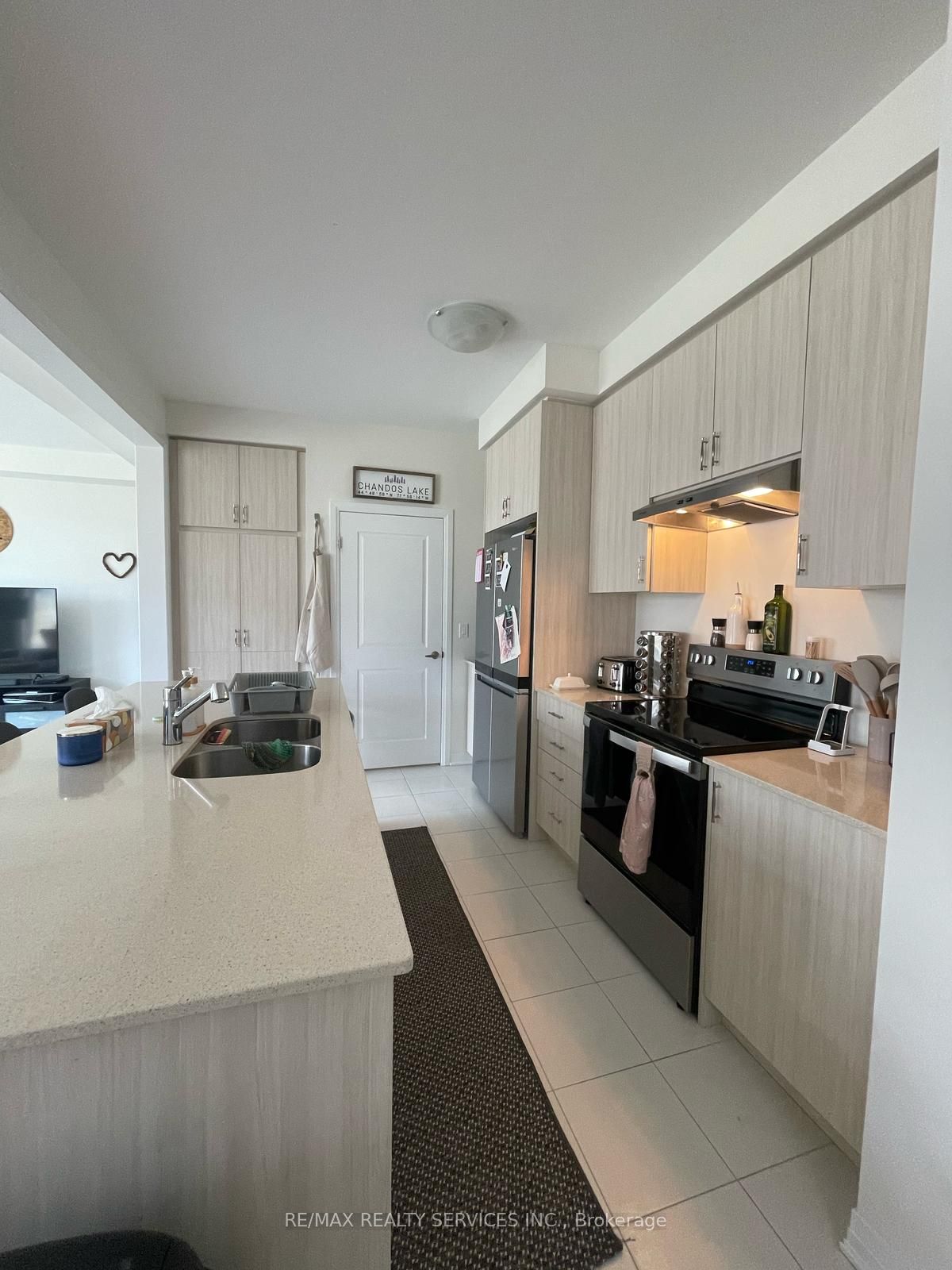 200 Leslie Davis Street Property Photo 7