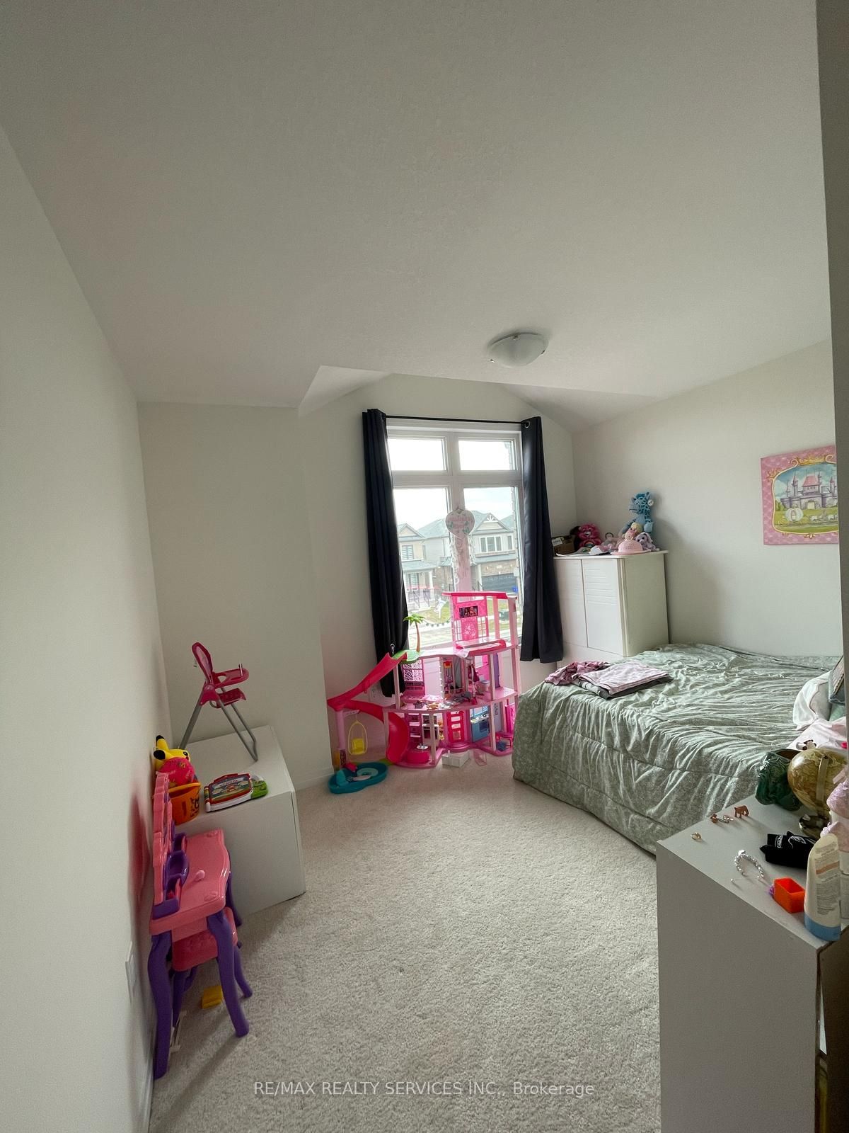 200 Leslie Davis Street Property Photo 15
