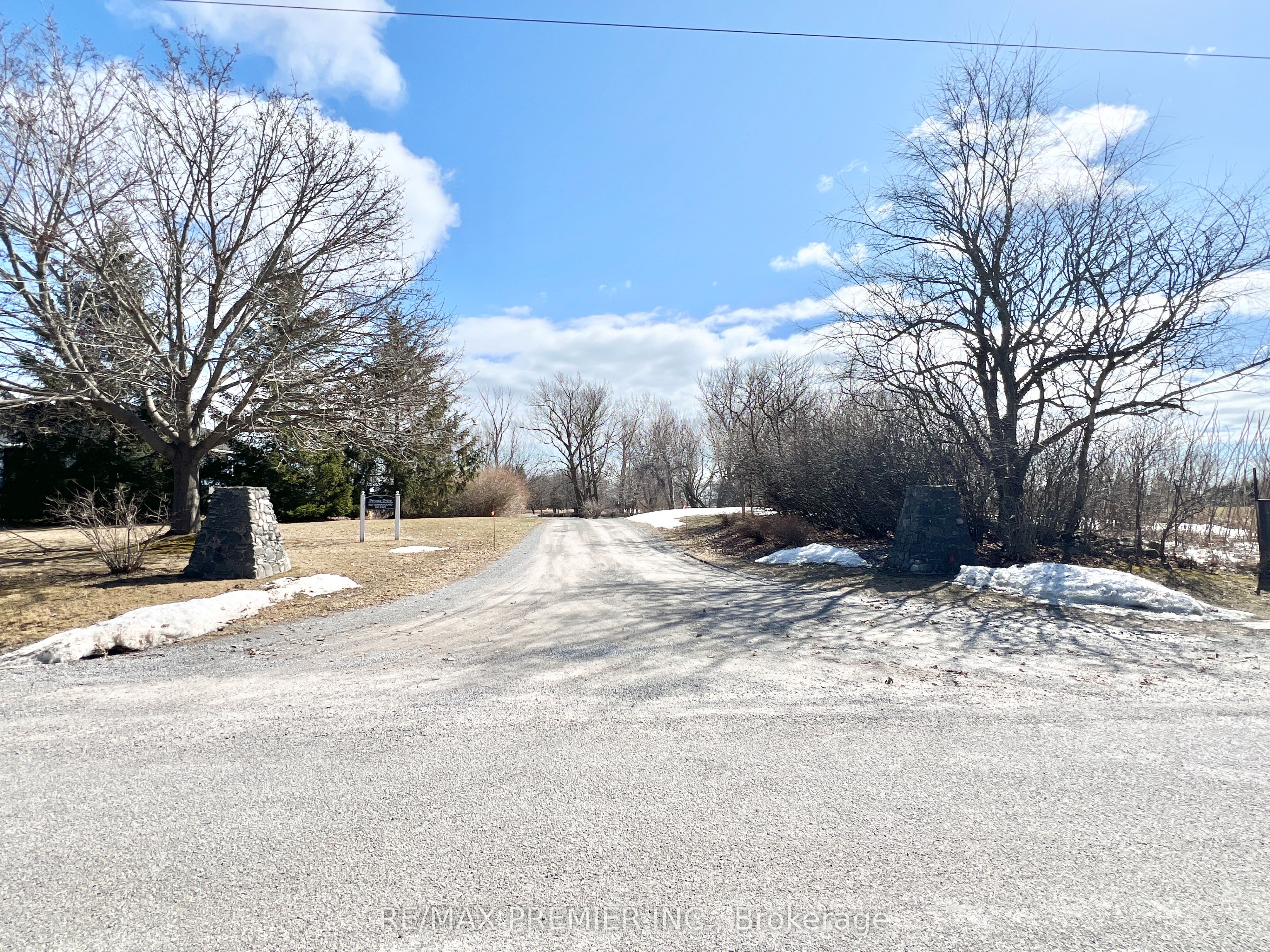 263 Simpson Road Property Photo 13