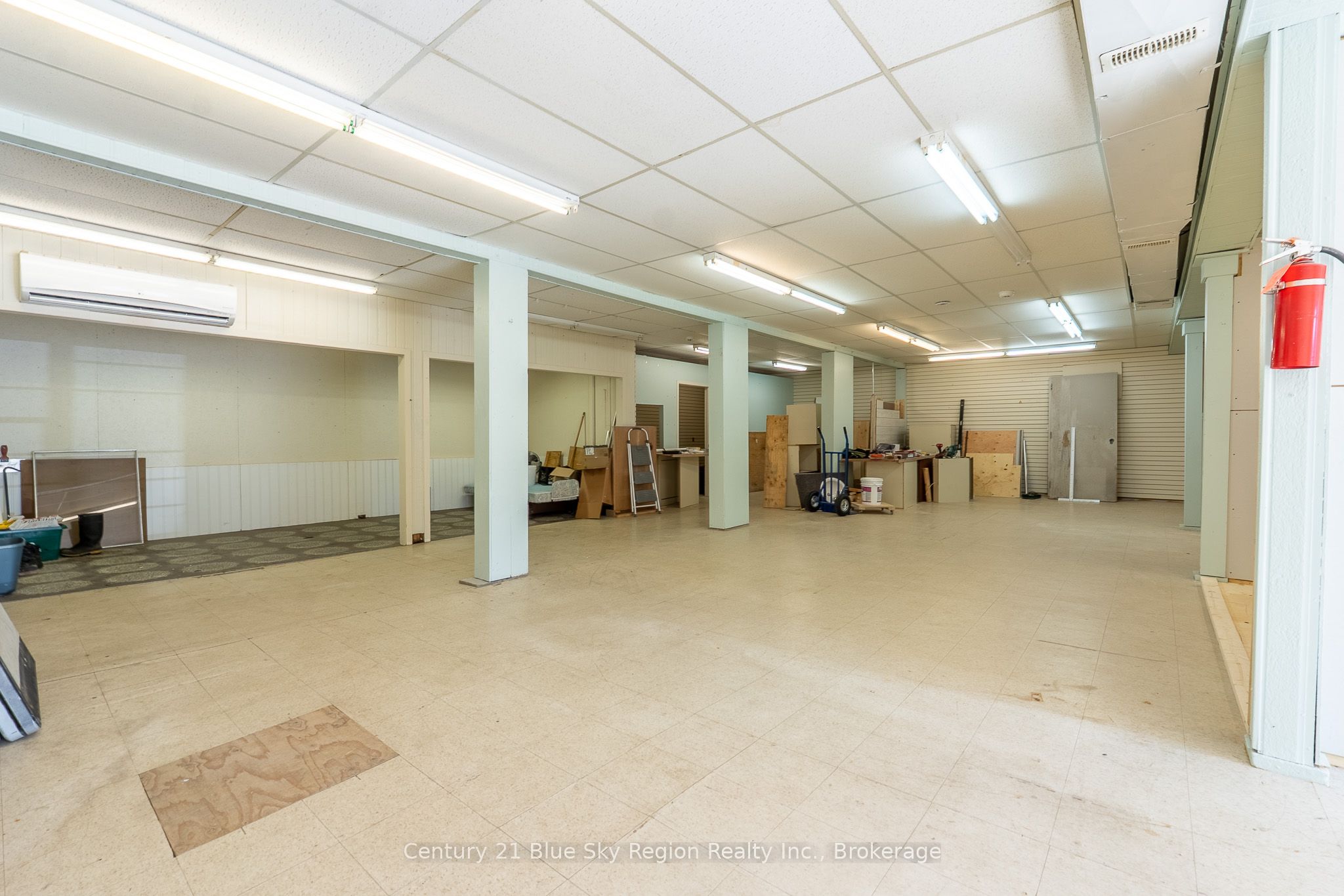102 Main Street Property Photo 12