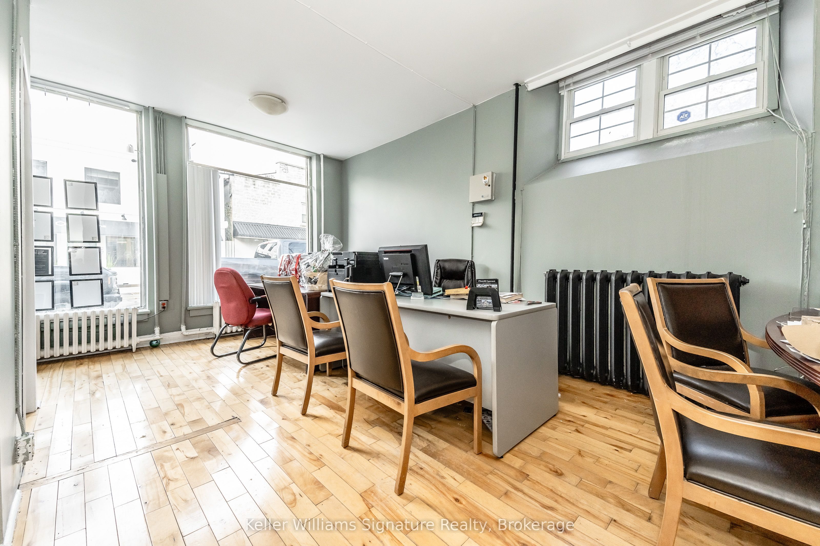 26 Queen Street Property Photo 10