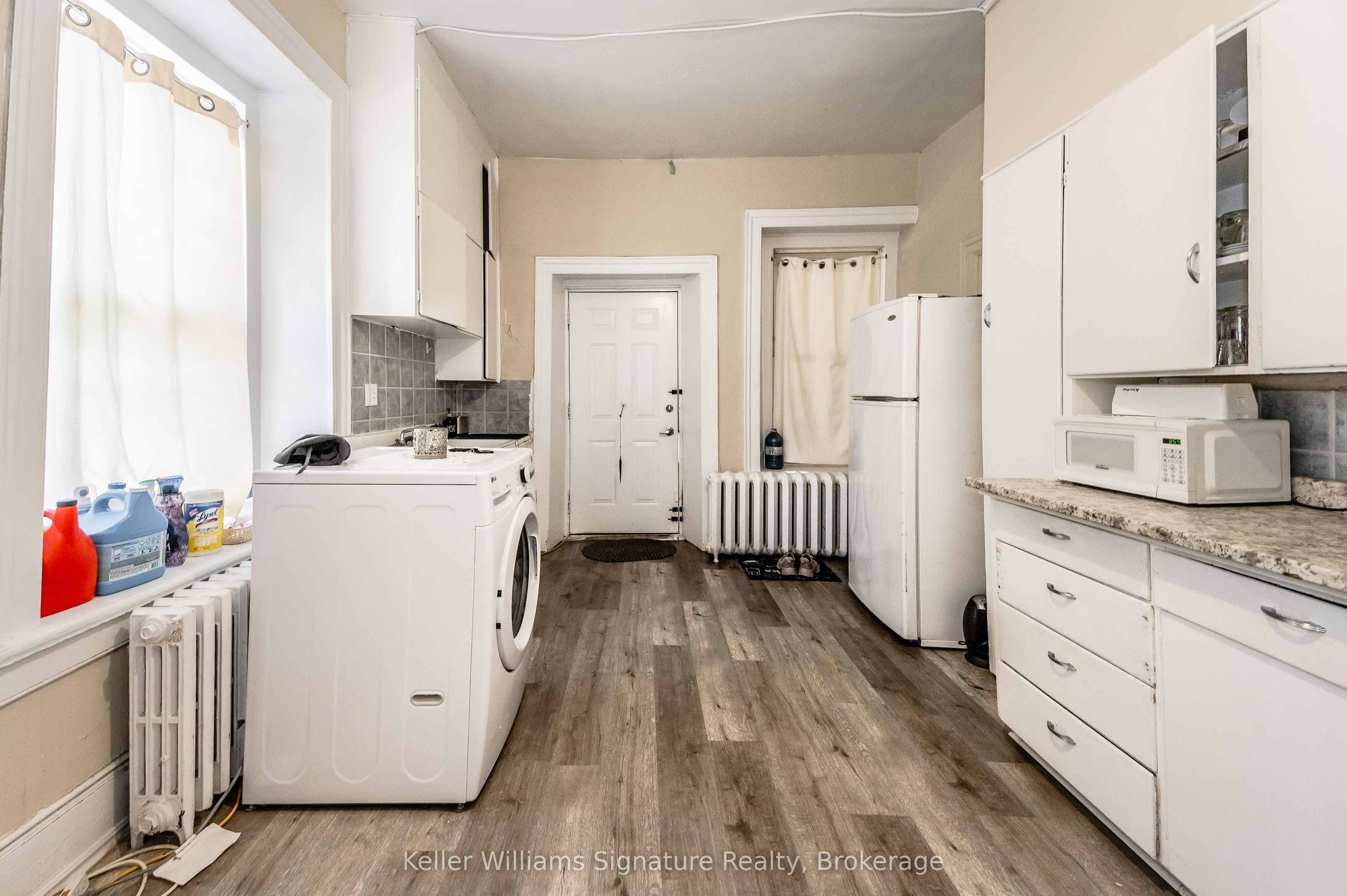 26 Queen Street Property Photo 17