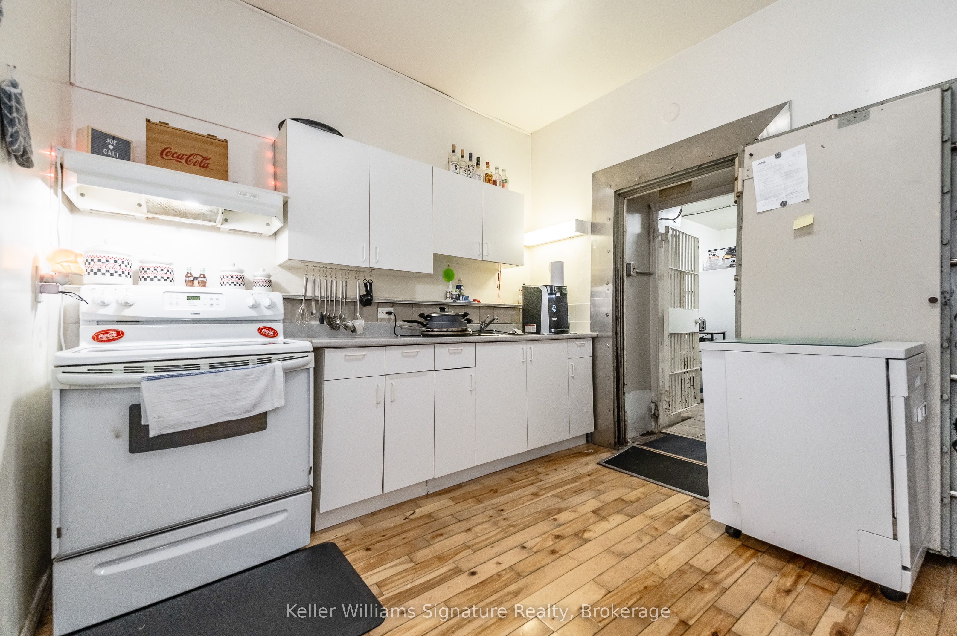 26 Queen Street Property Photo 26