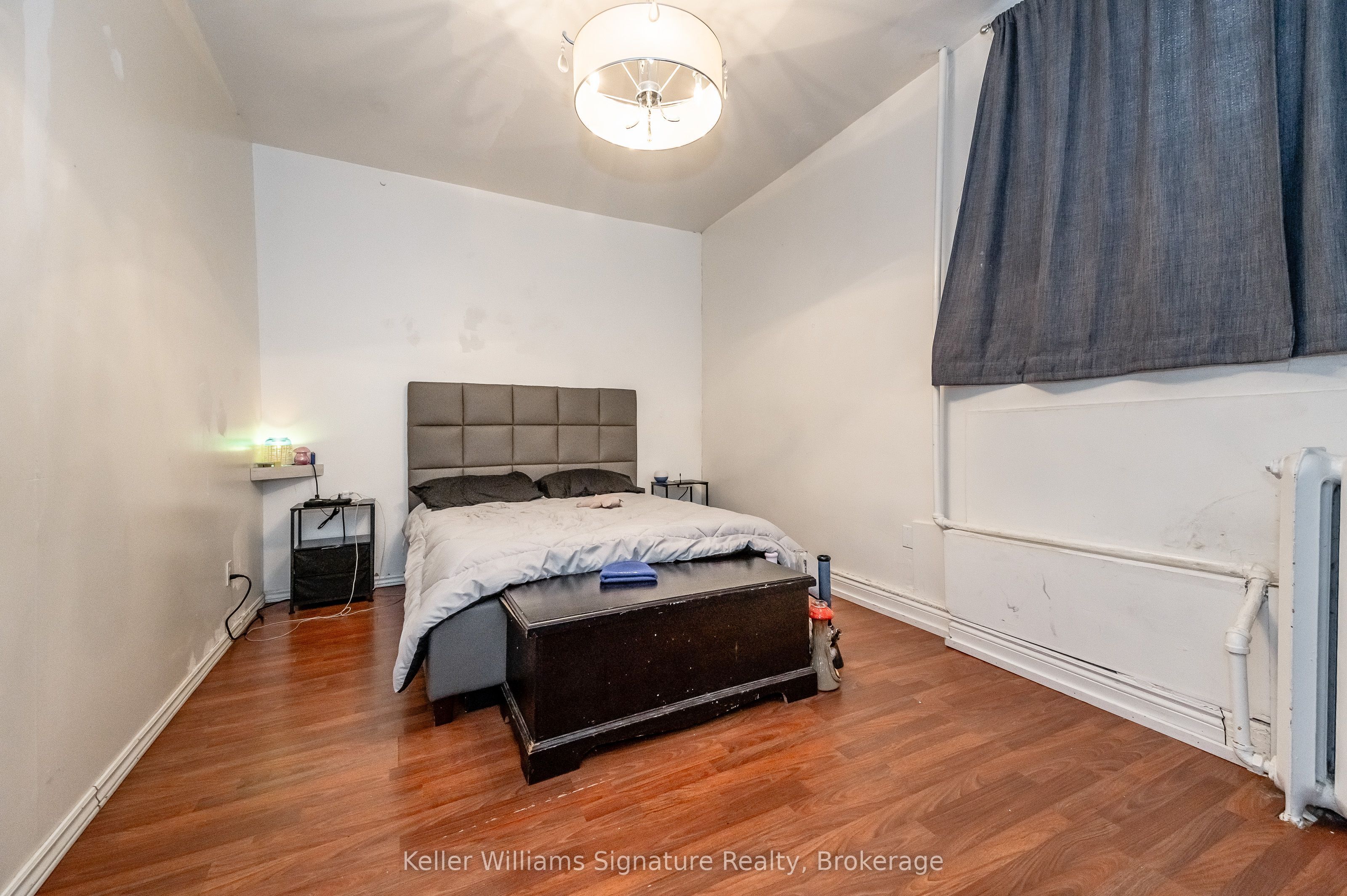 26 Queen Street Property Photo 35