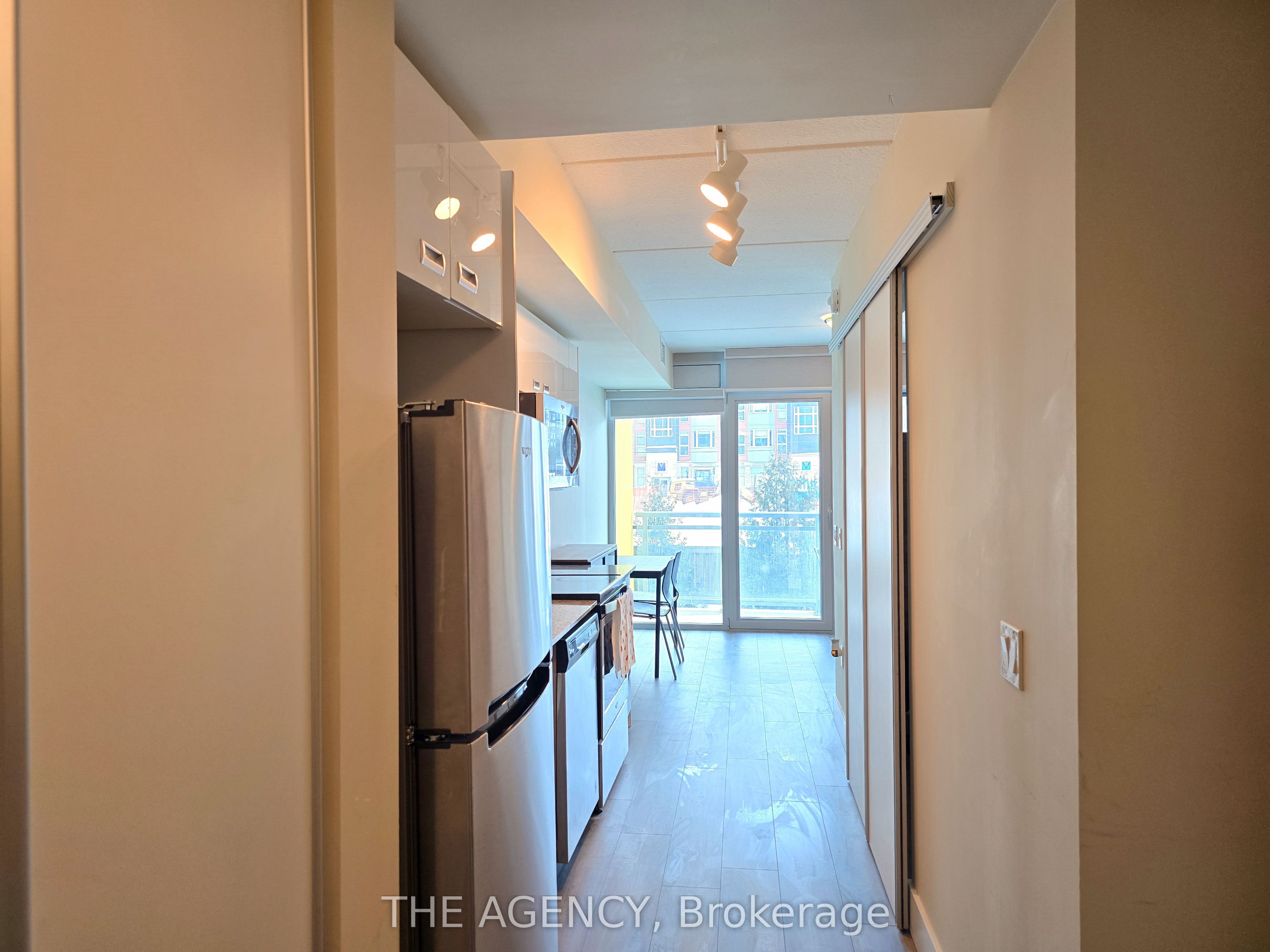 257 Hemlock Street 223 Property Photo 18