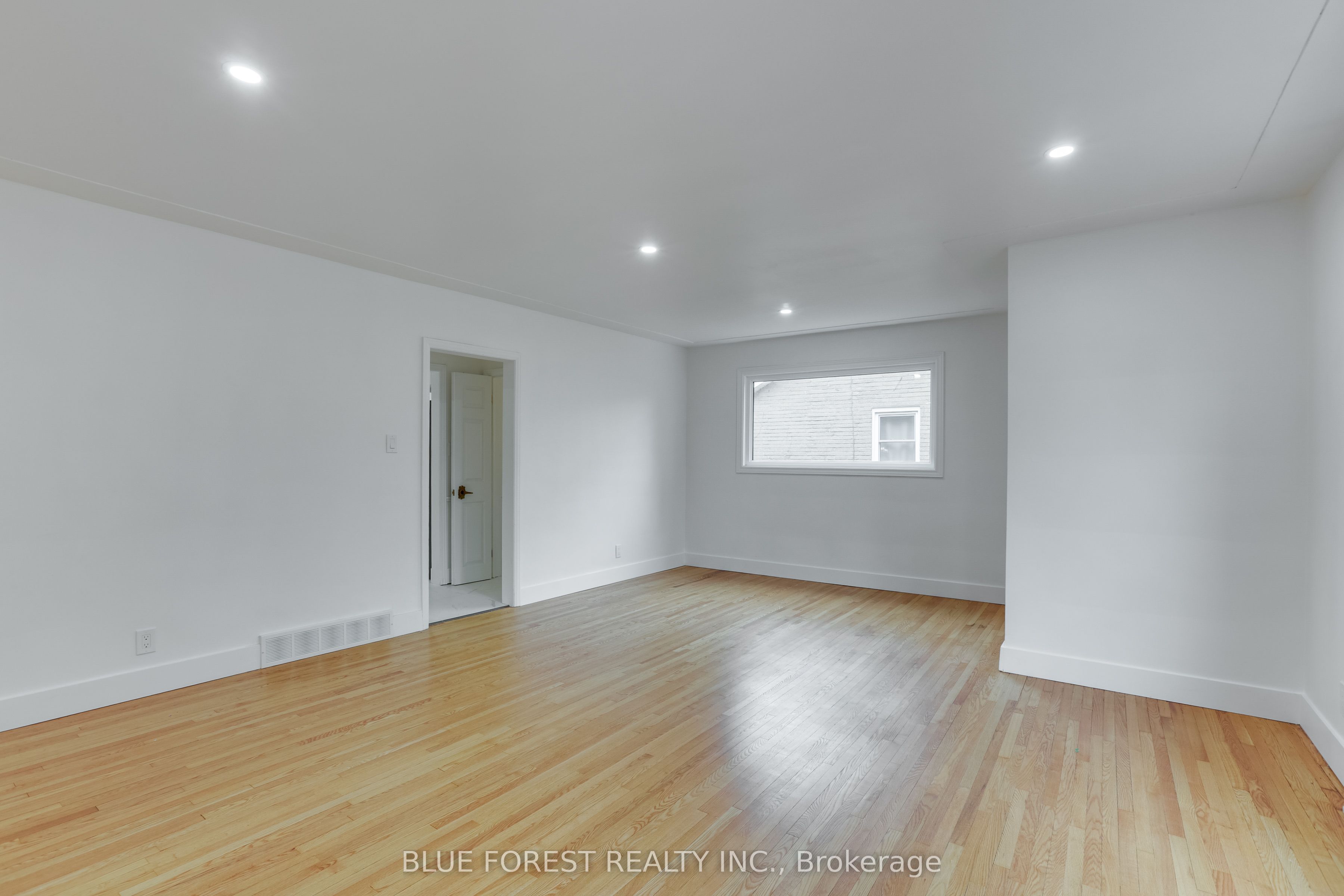 354 Mcnay Street Property Photo 7