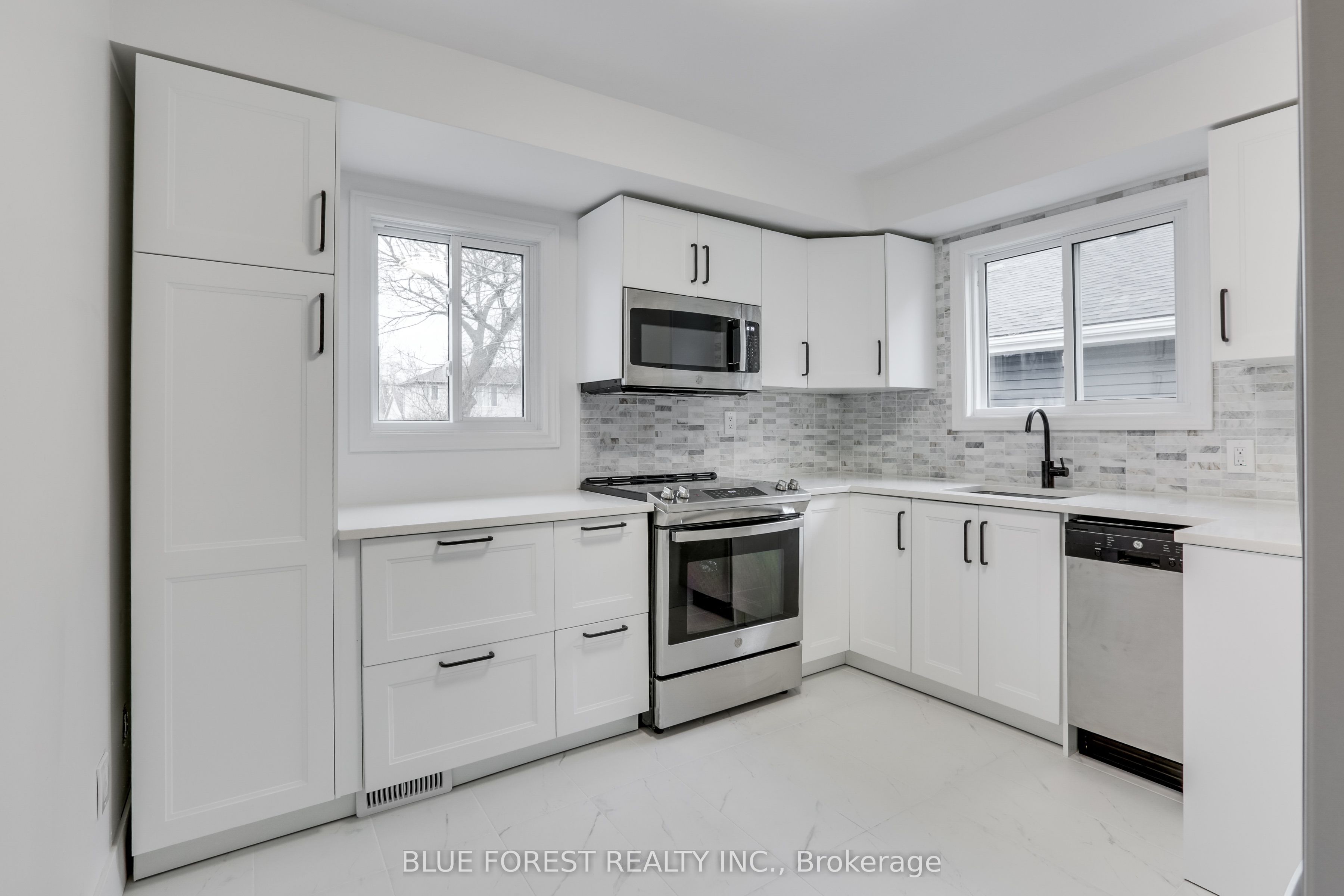 354 Mcnay Street Property Photo 9