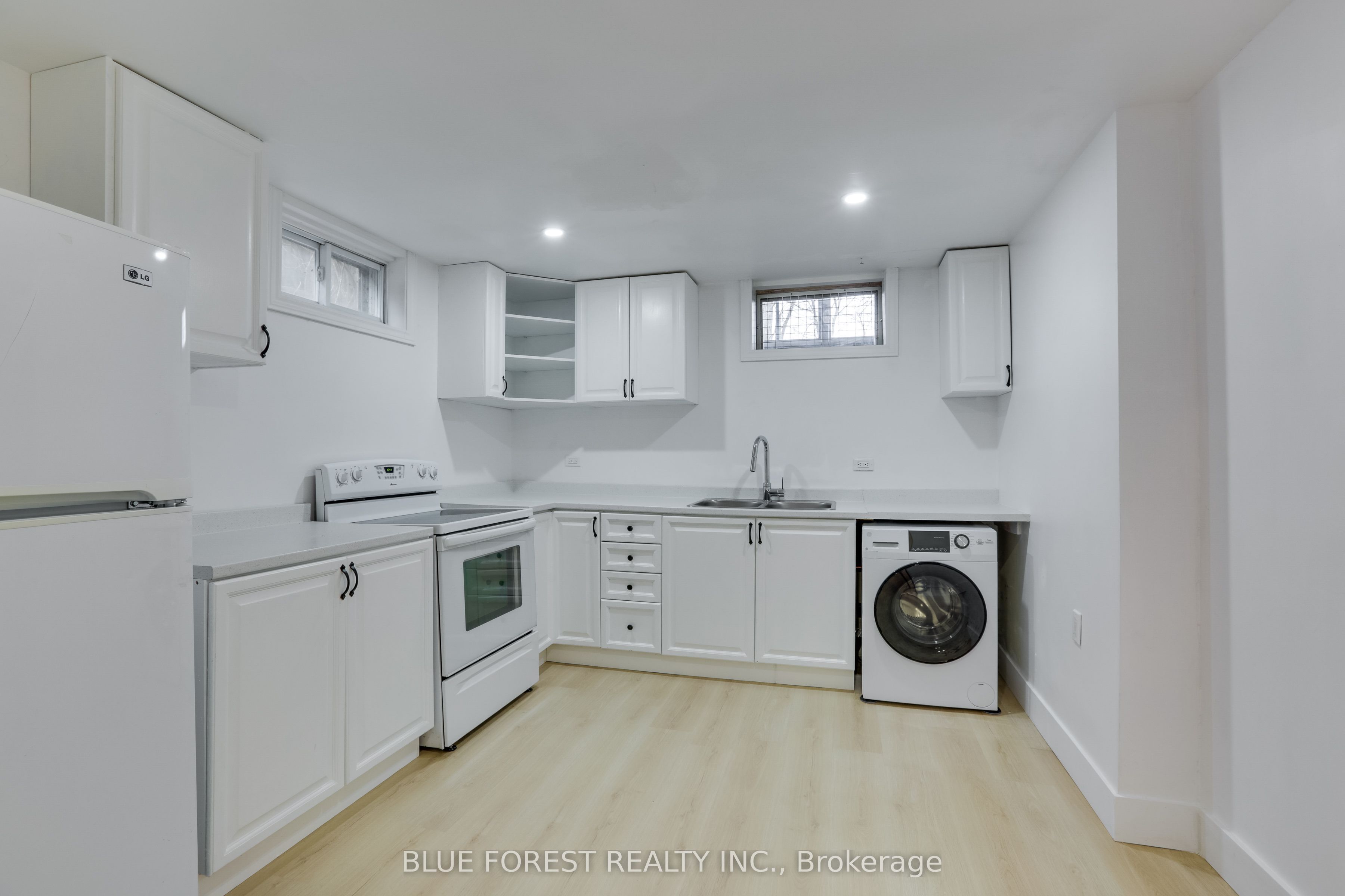 354 Mcnay Street Property Photo 34
