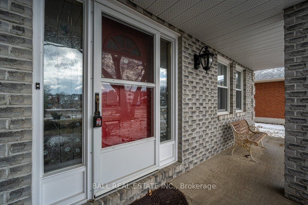 42 Stewart Drive Property Photo 6