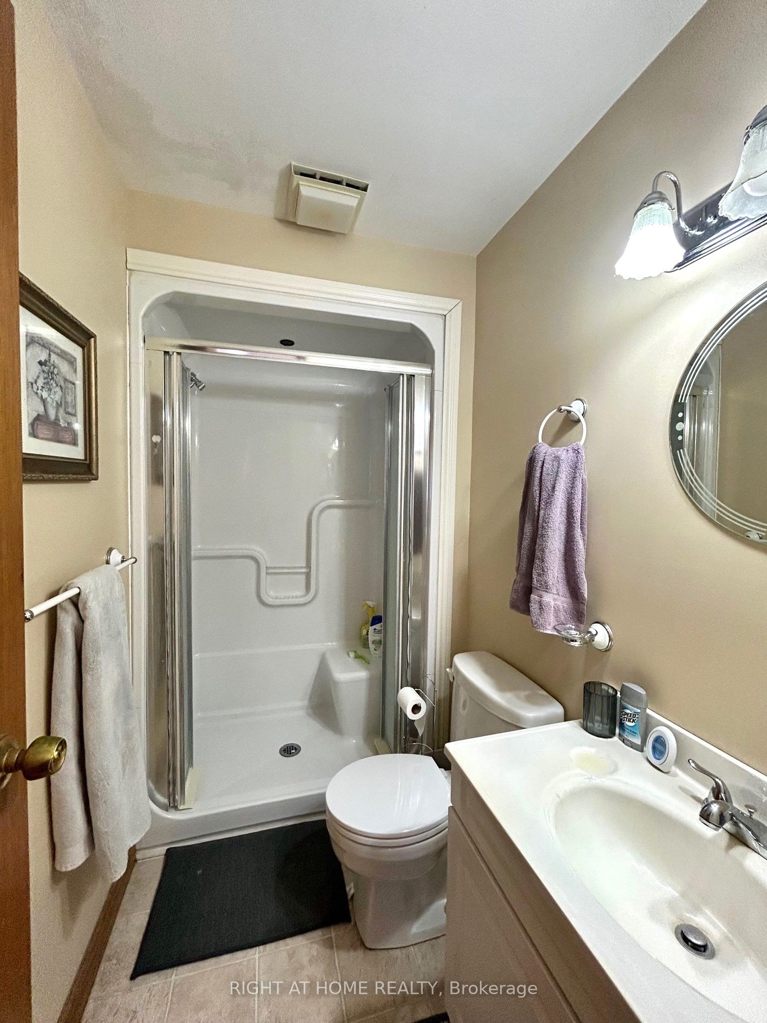 76 King Street Property Photo 19