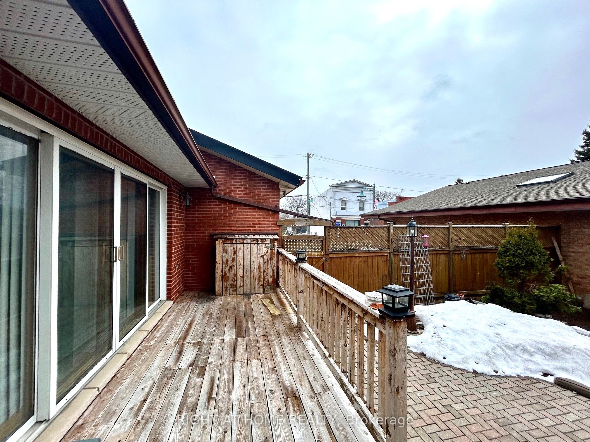 76 King Street Property Photo 23