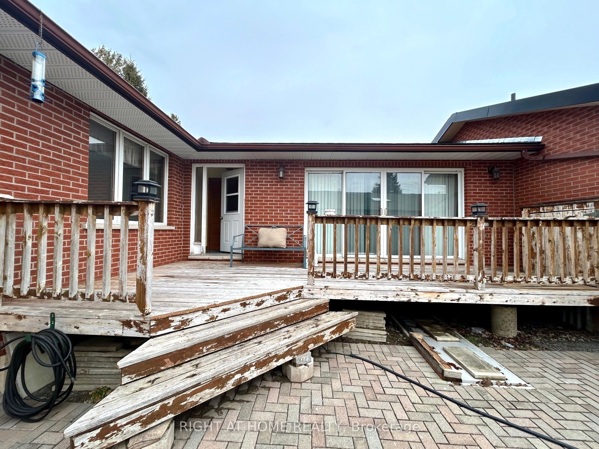 76 King Street Property Photo 25