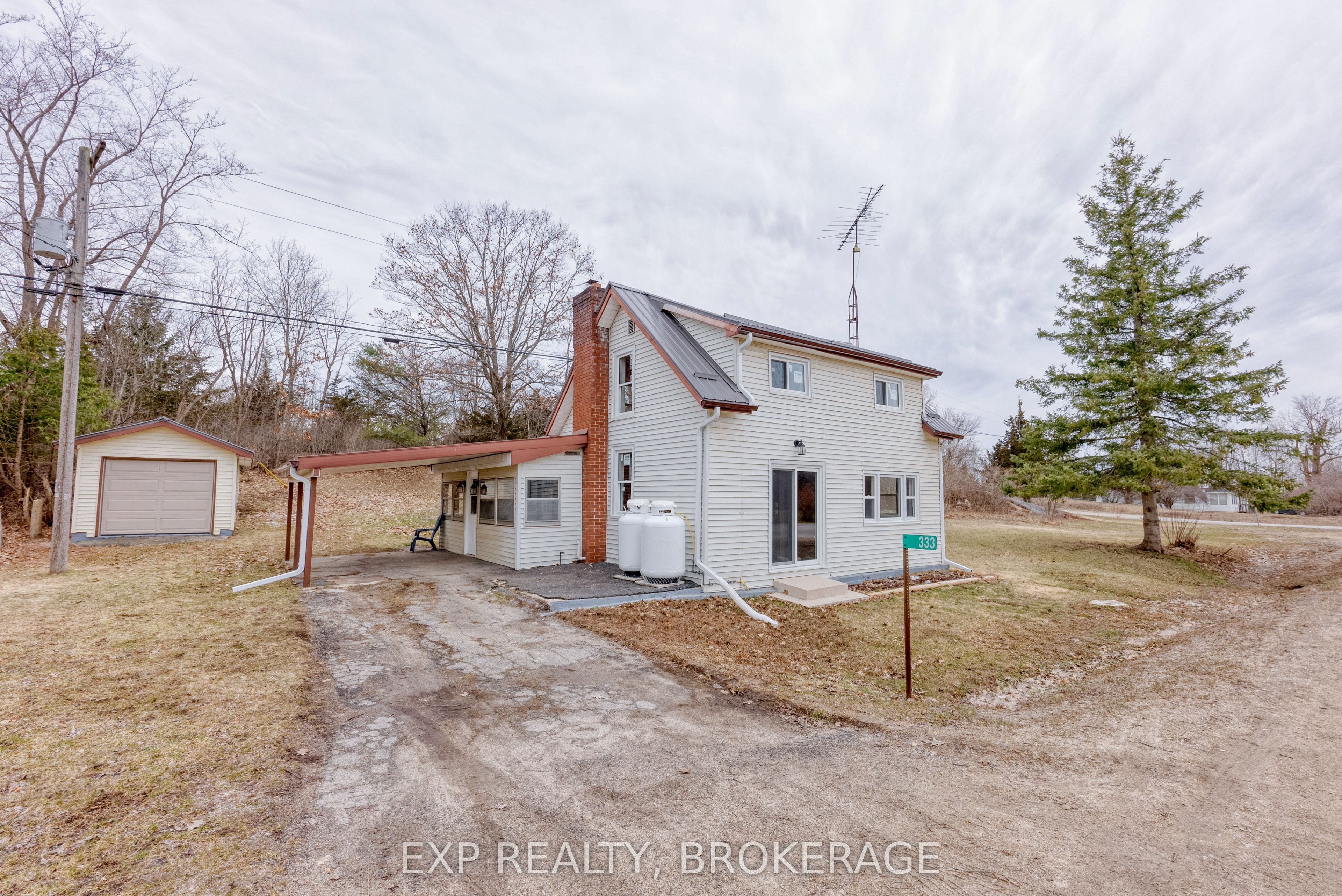 333 Burridge Rd Property Photo