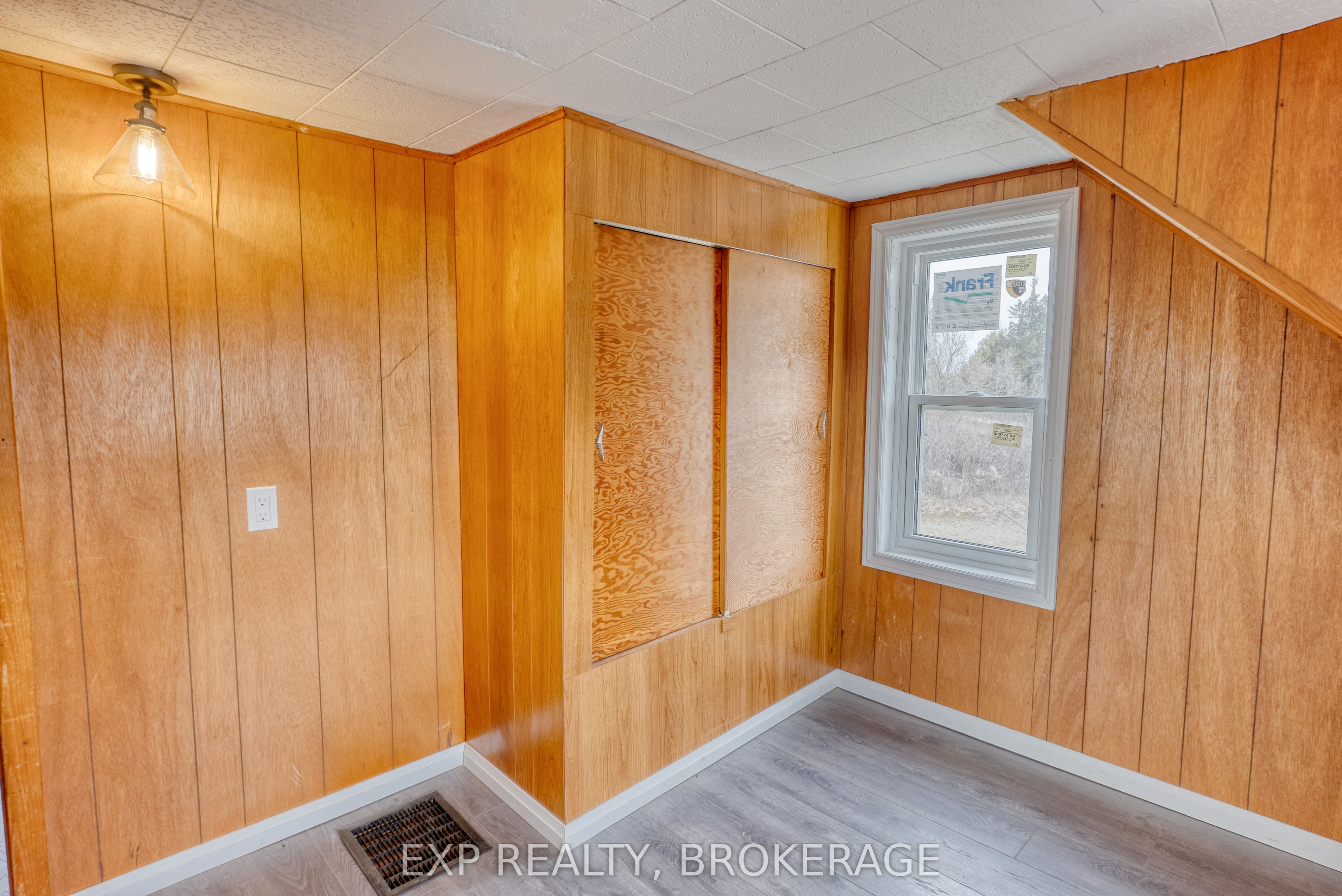 333 Burridge Road Property Photo 35