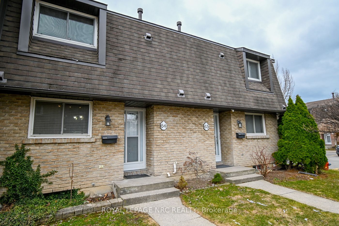 151 Linwell Road 64 Property Photo 2
