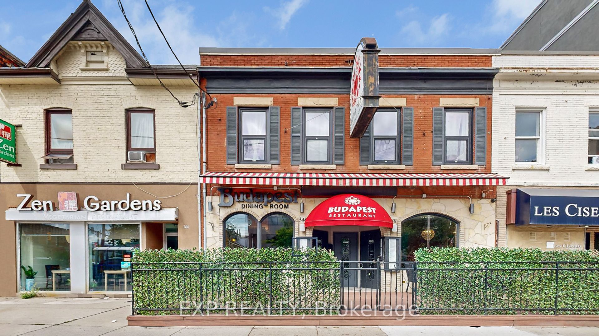 348 Dundas Street Property Photo 1