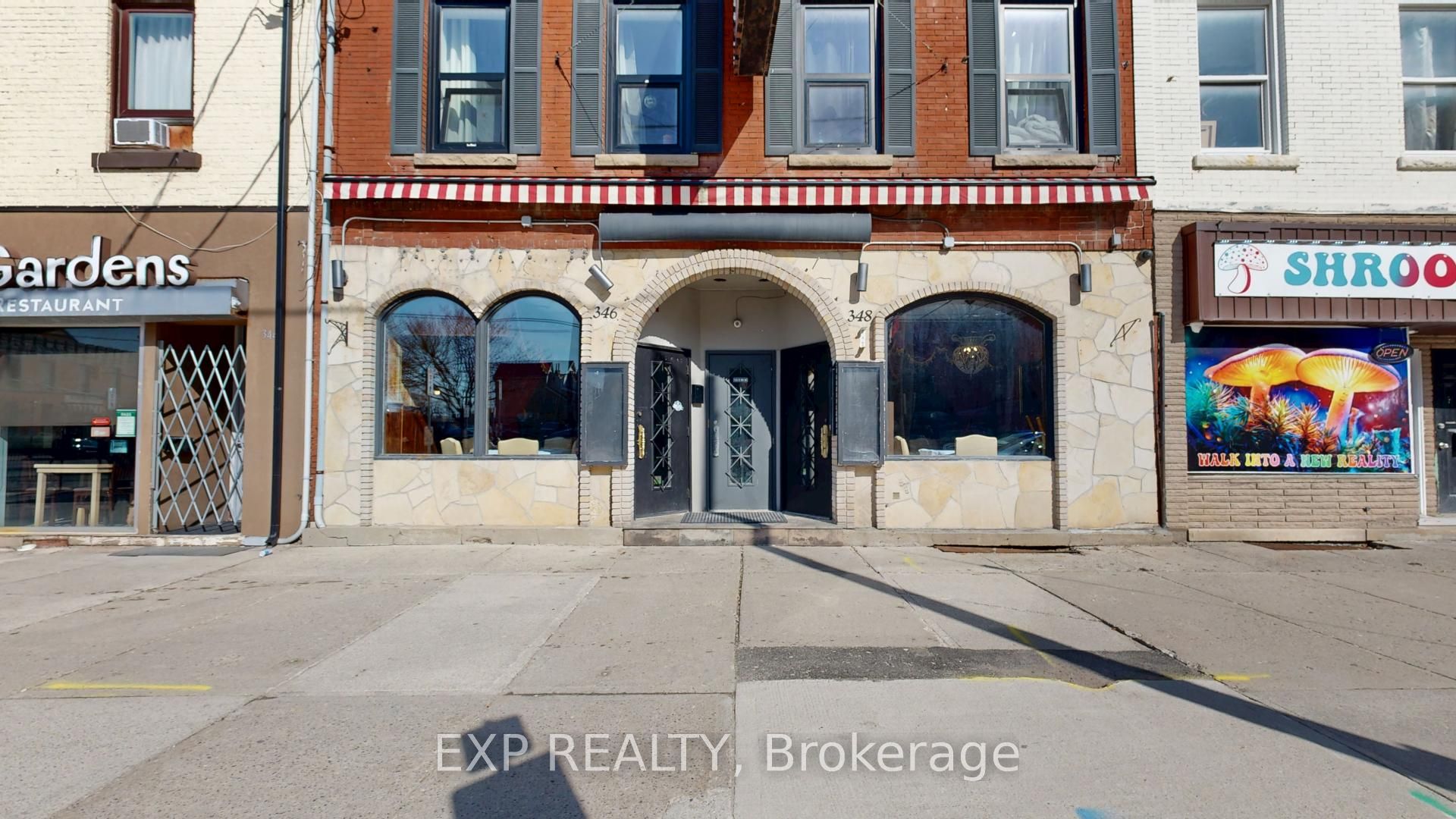 348 Dundas Street Property Photo 3