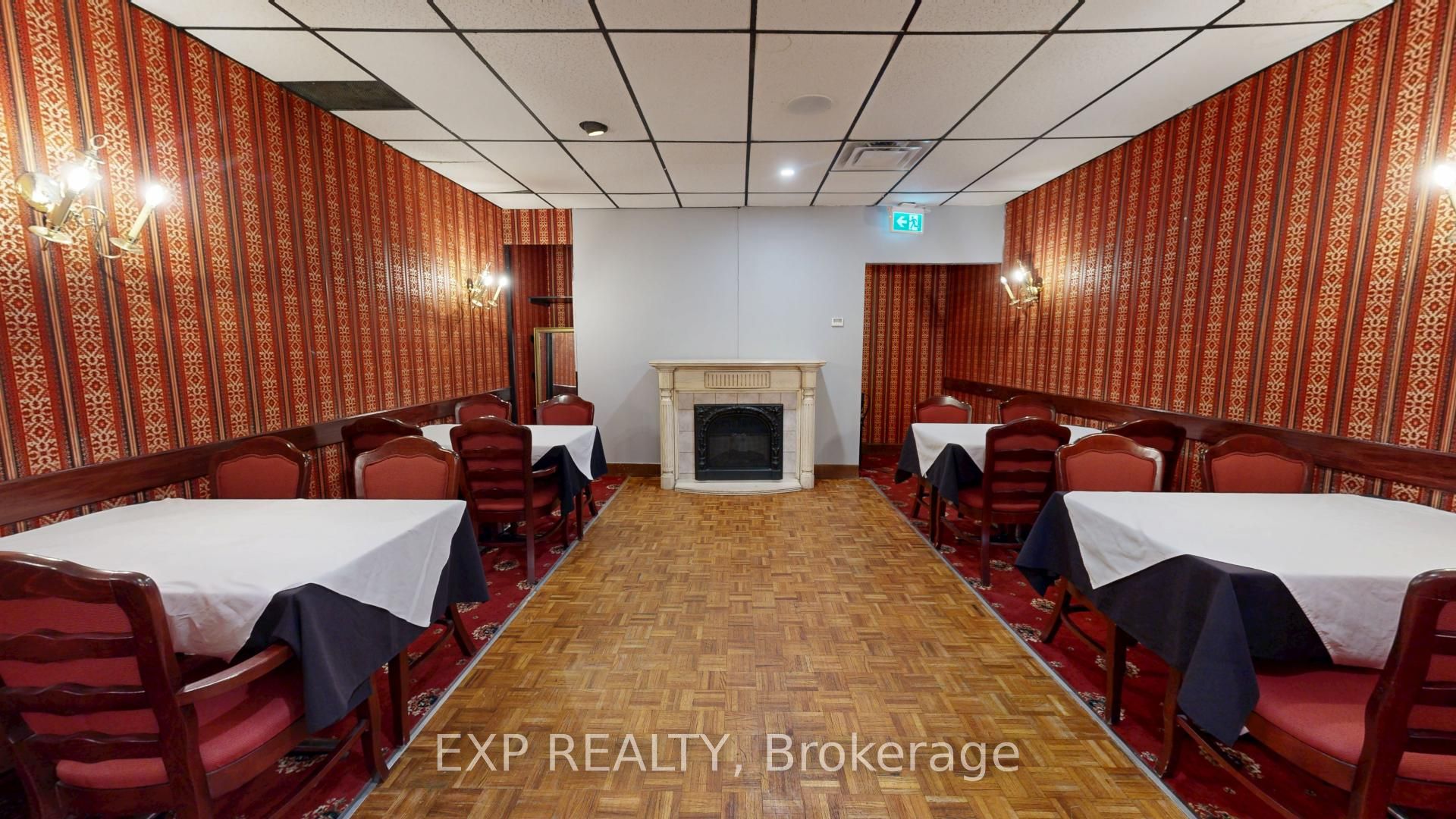 348 Dundas Street Property Photo 17