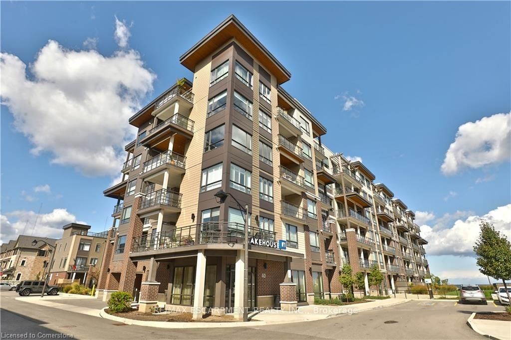 #208 - 40 Esplanade Lane Property Photo 1