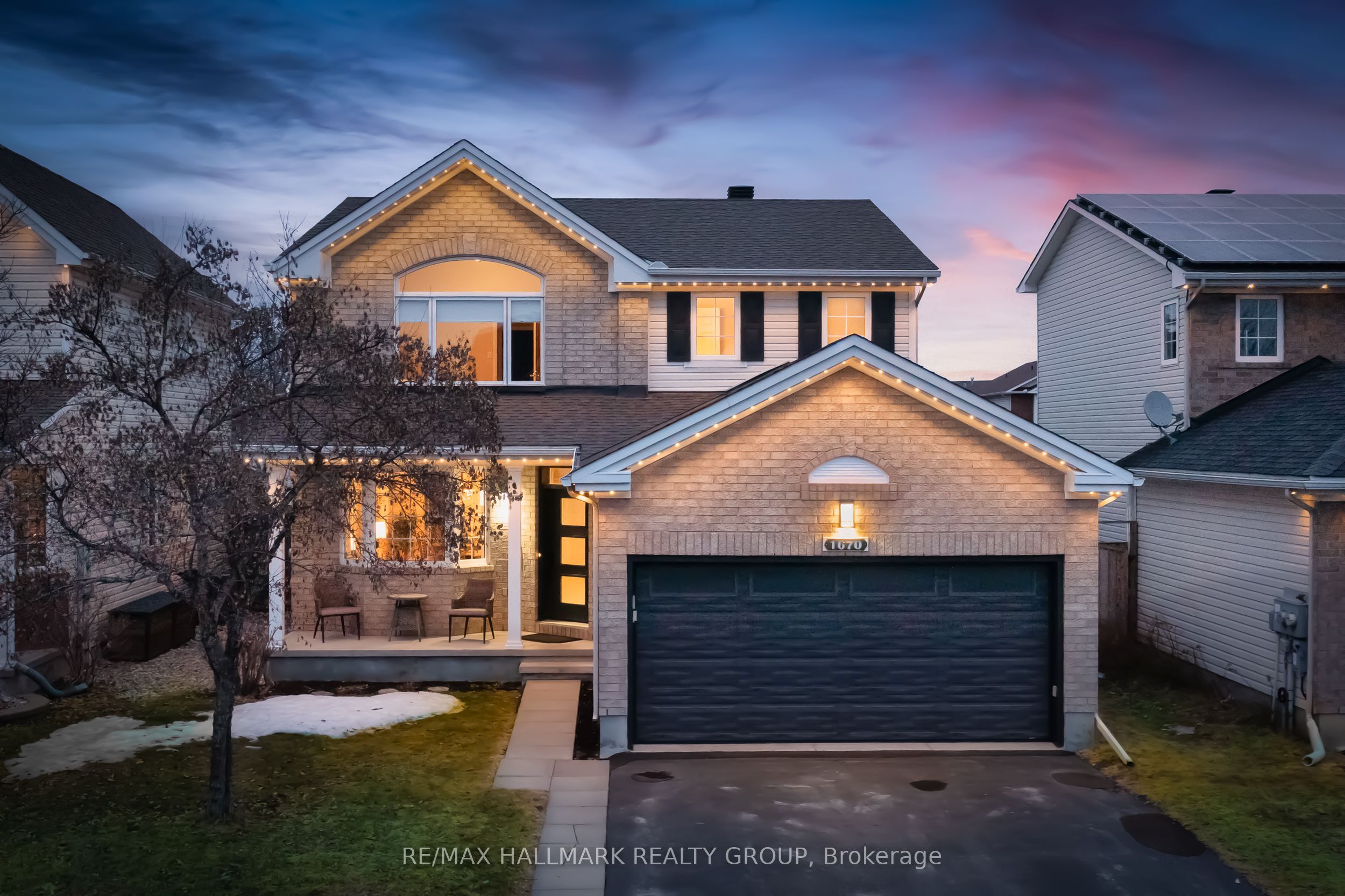 1670 Mcadam Cres Property Photo