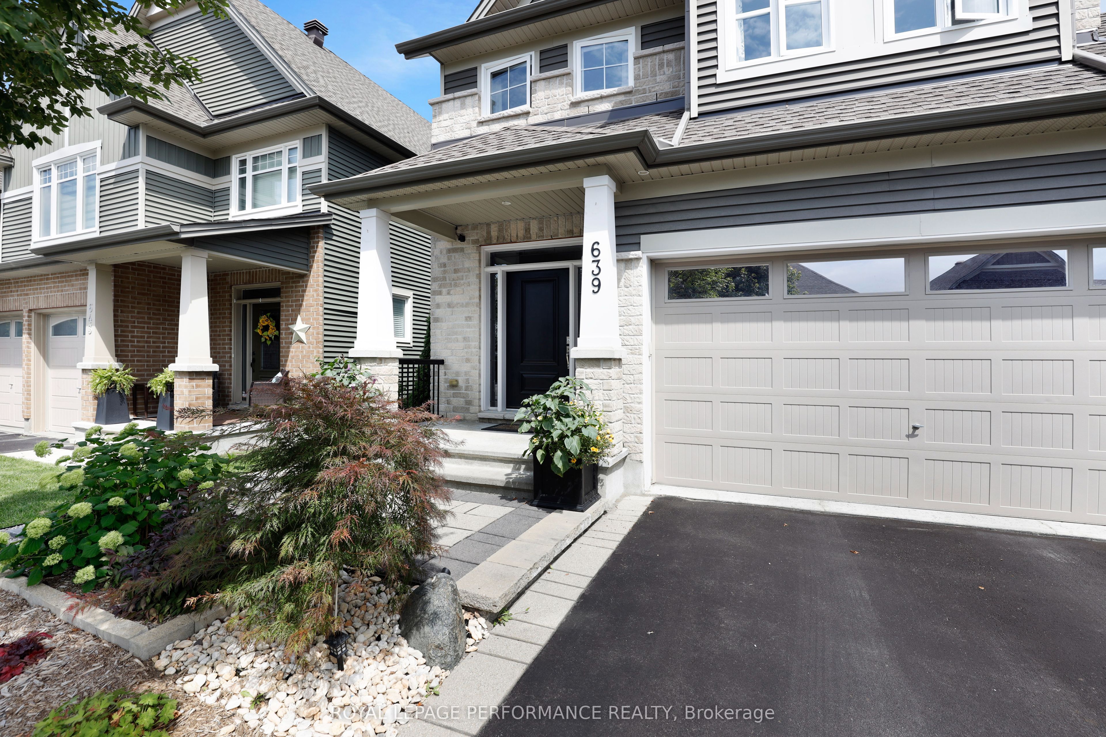 639 Rockrose Way Property Photo 2