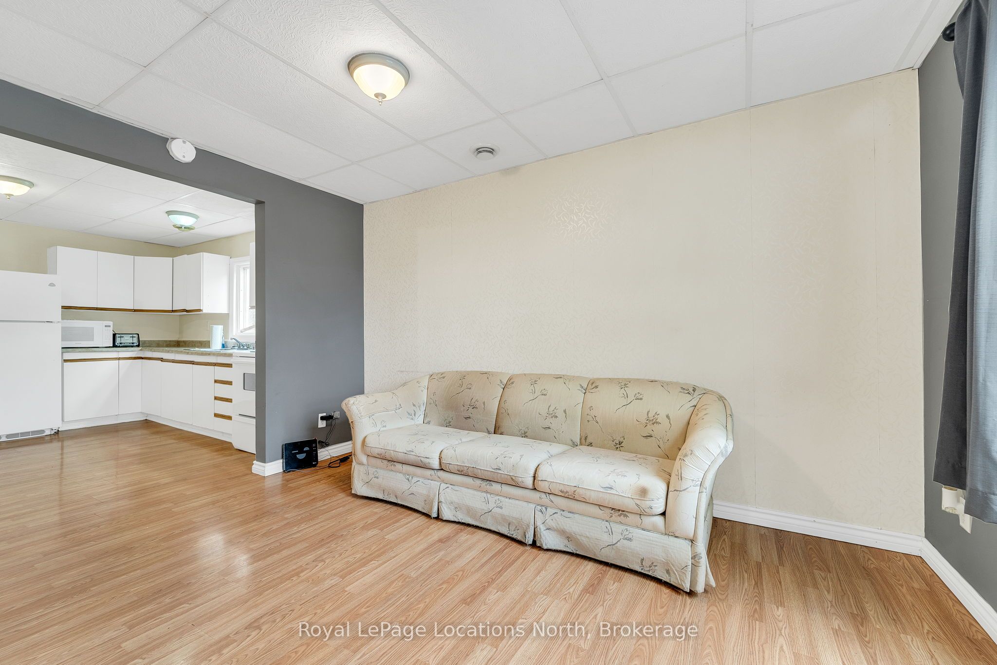 1325 2nd Avenue Property Photo 17