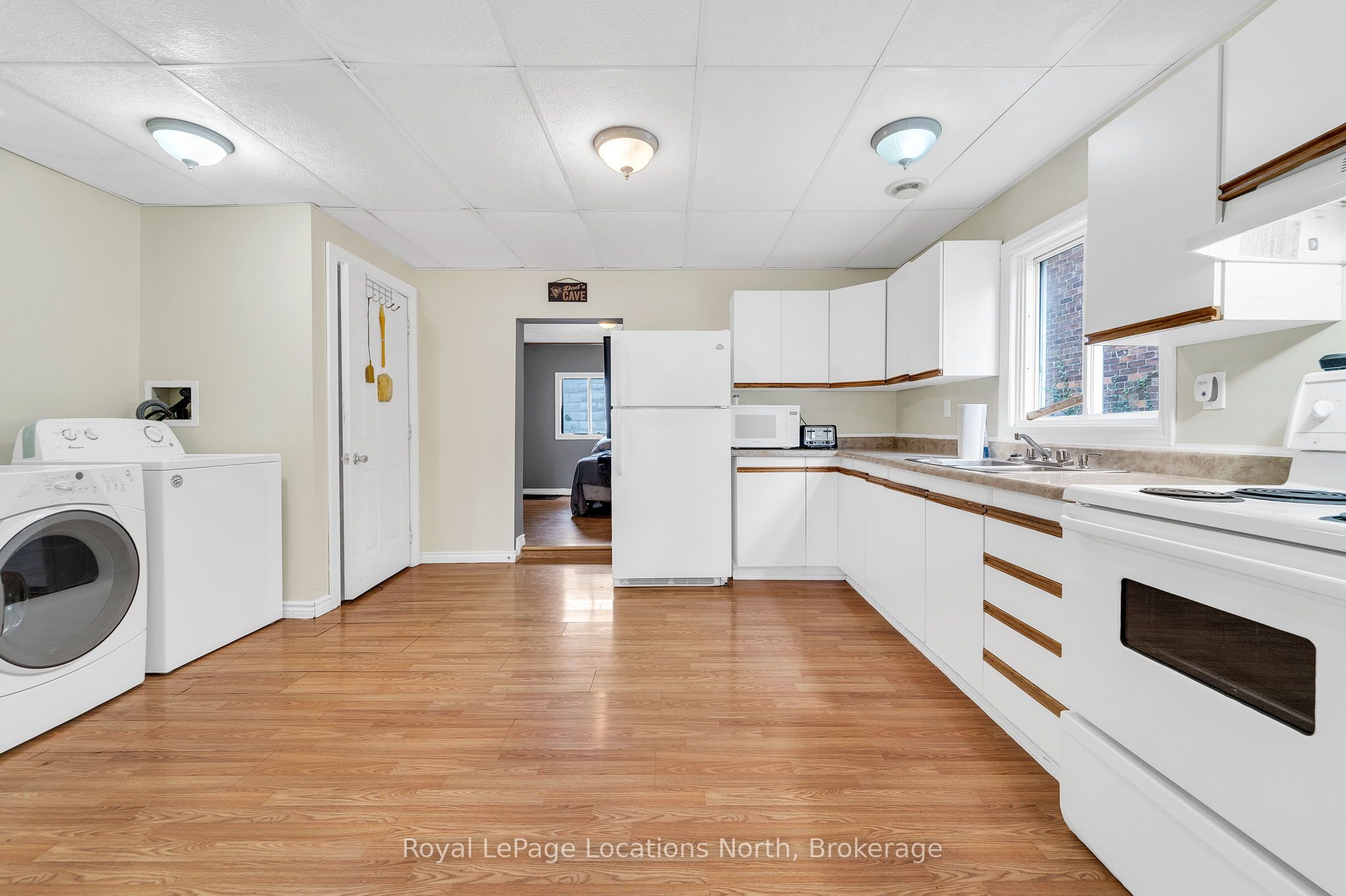 1325 2nd Avenue Property Photo 19