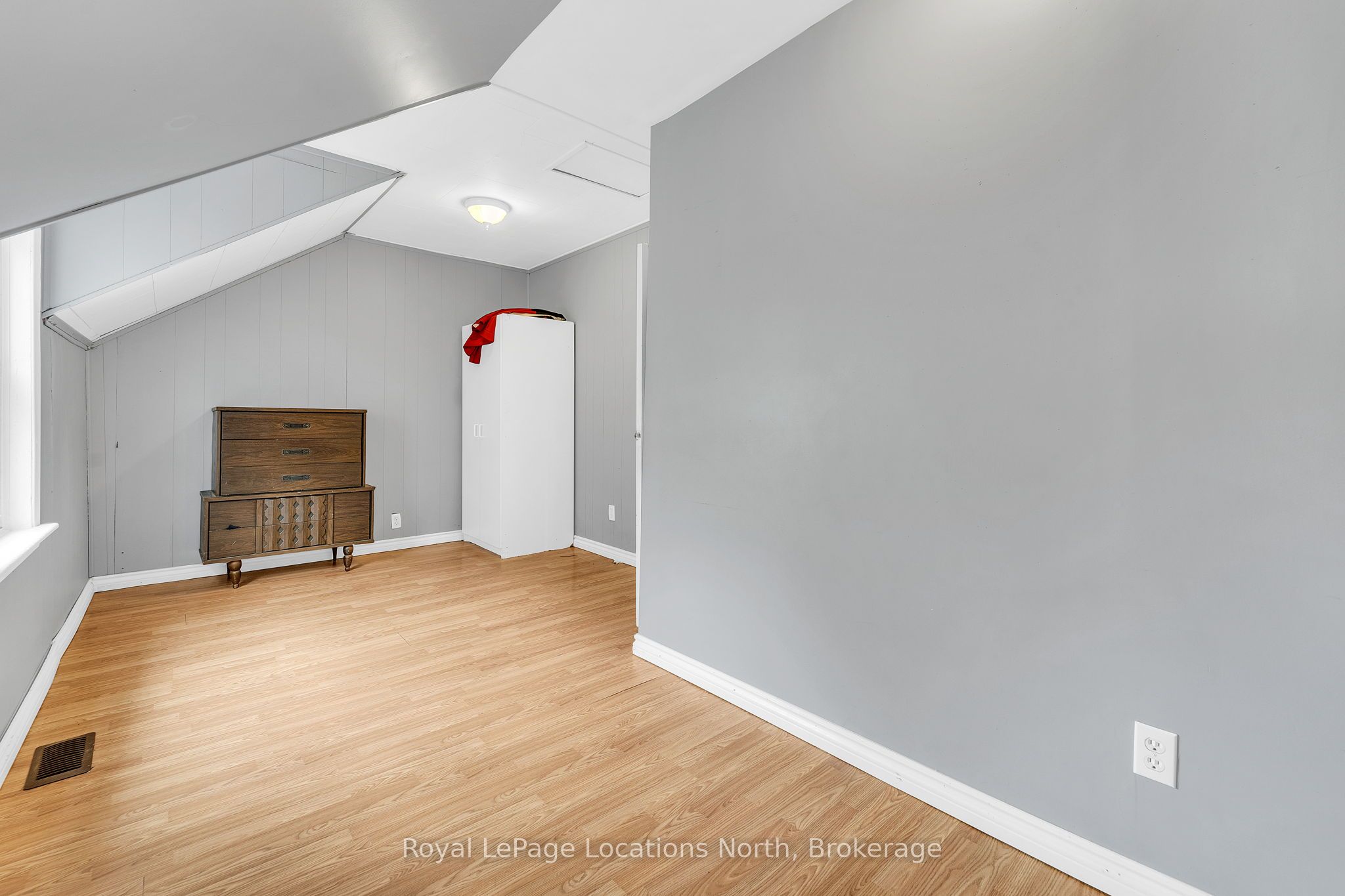 1325 2nd Avenue Property Photo 26