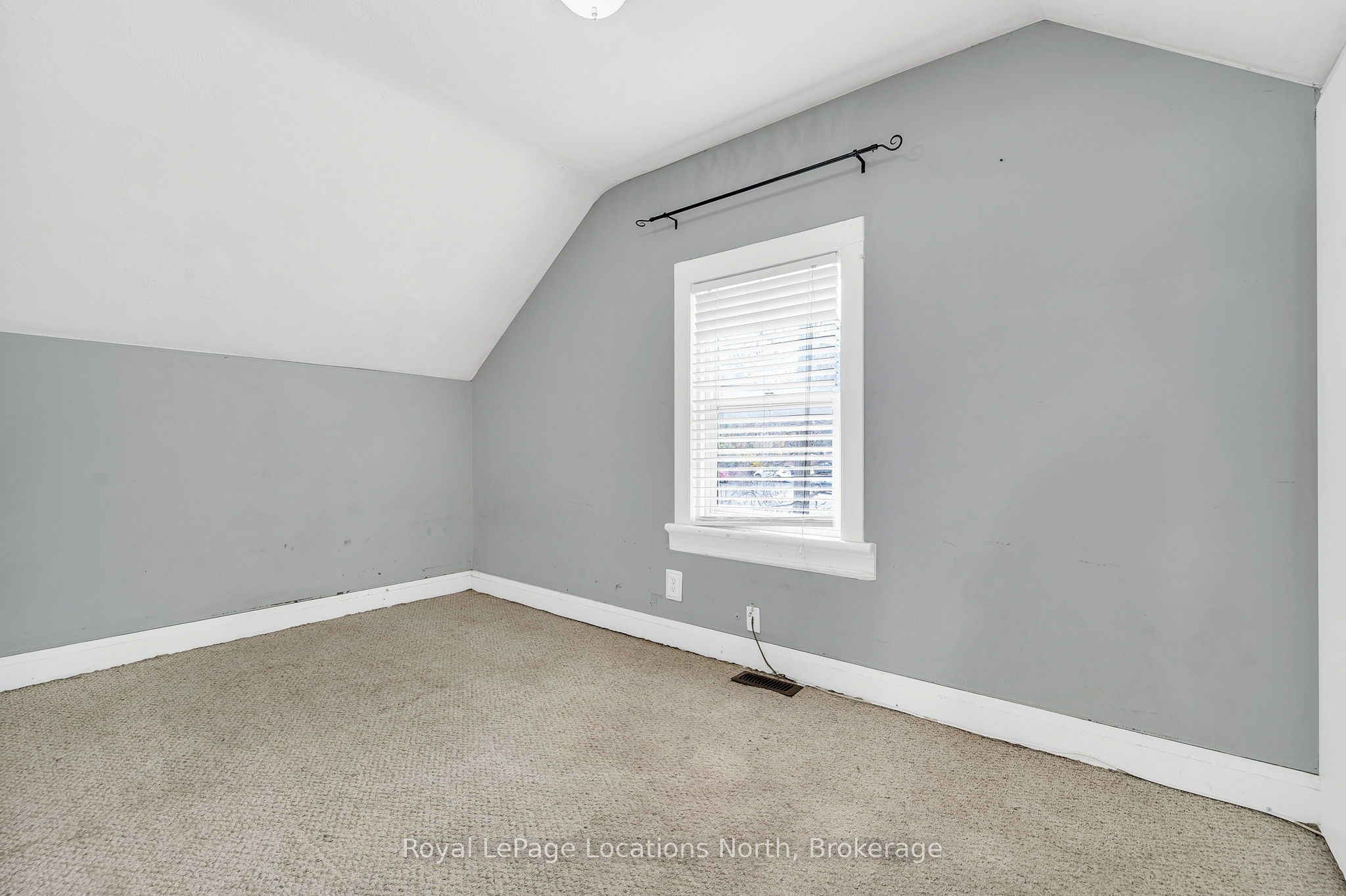 1325 2nd Avenue Property Photo 27