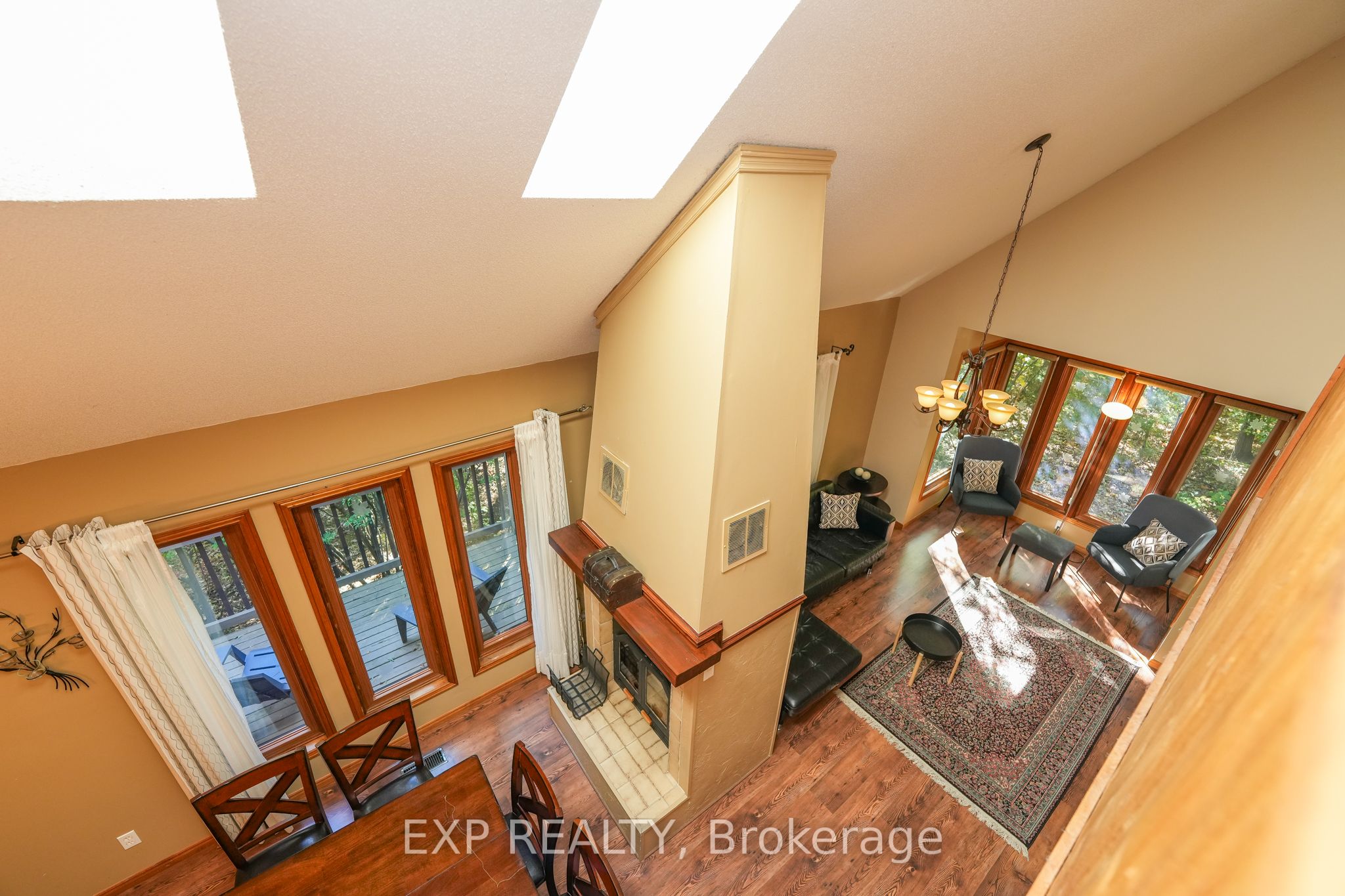 10207 Pinetree Drive Property Photo 25