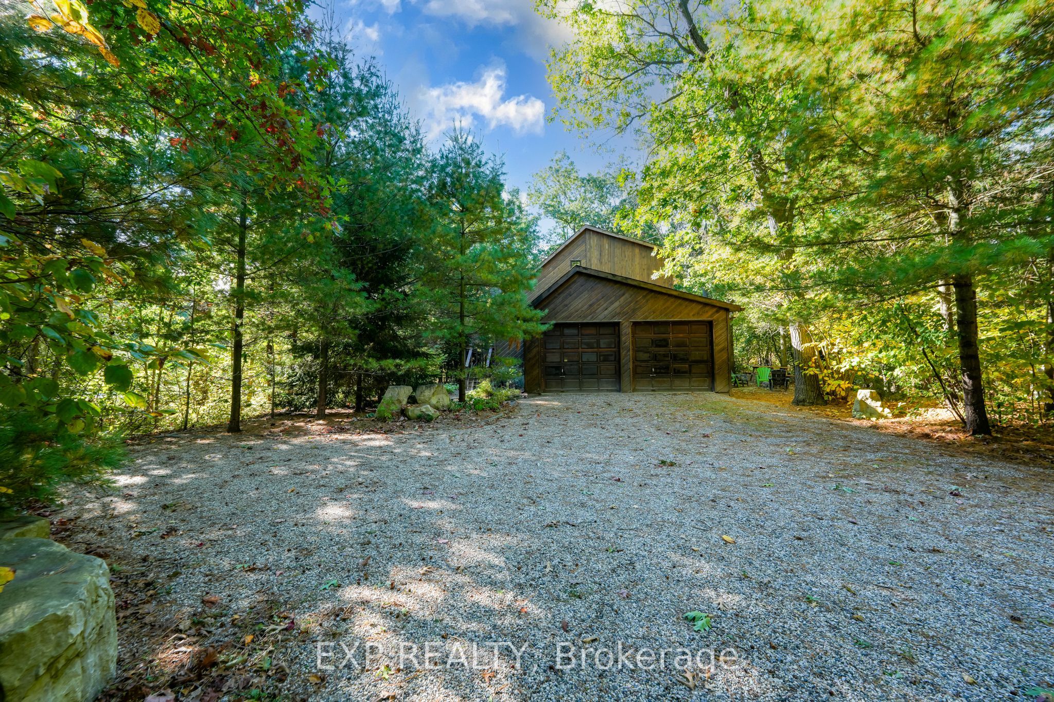 10207 Pinetree Drive Property Photo 40