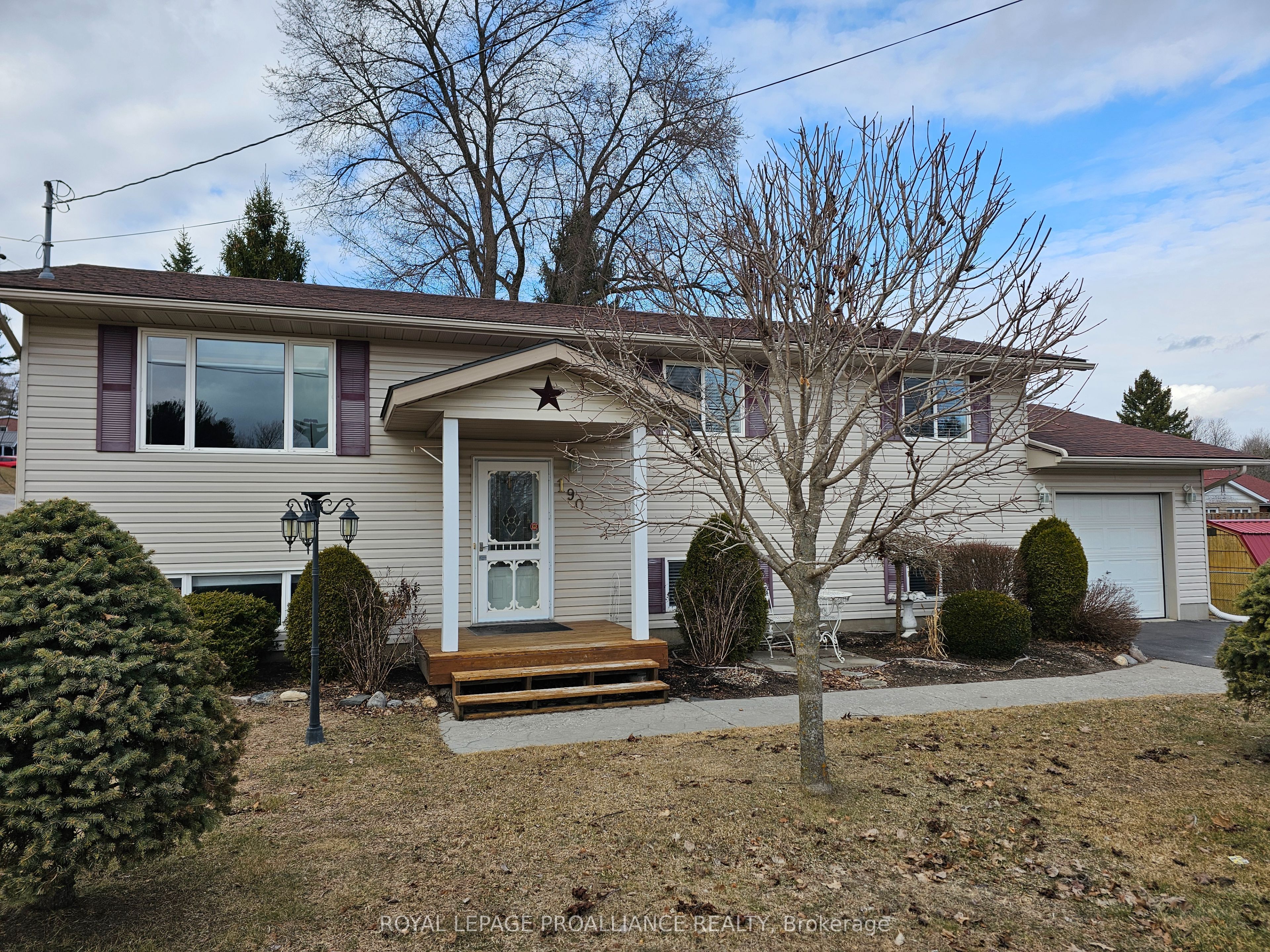 190 Pomeroy Ave Property Photo