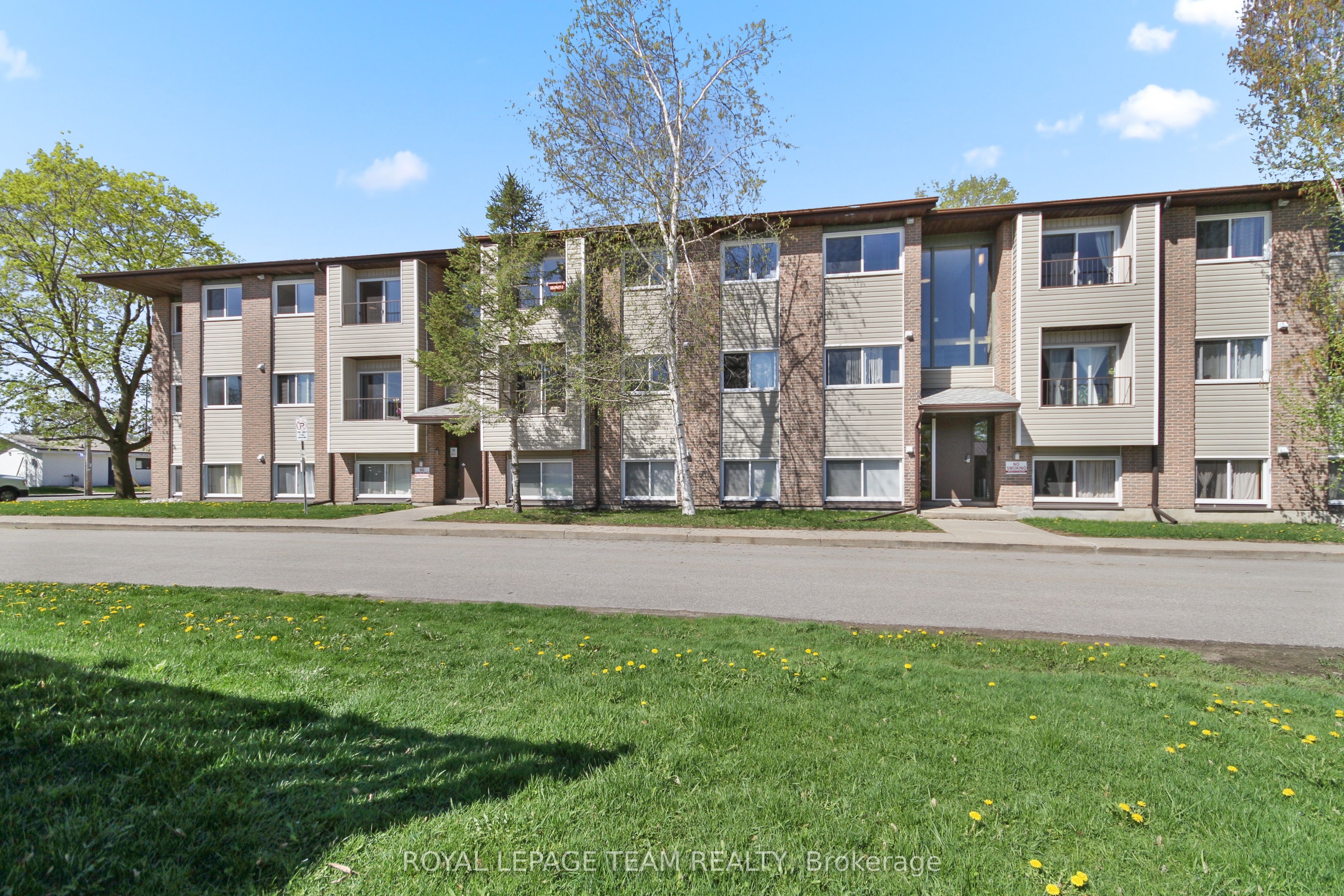 K0g Real Estate Listings Main Image