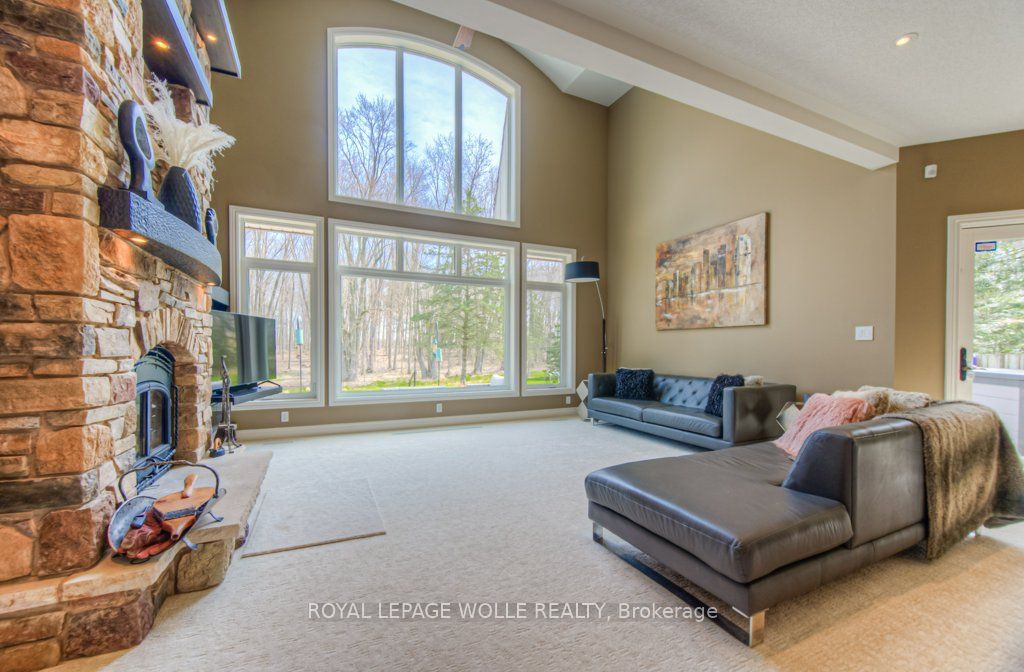 2229 Herrgott Road Property Photo 10