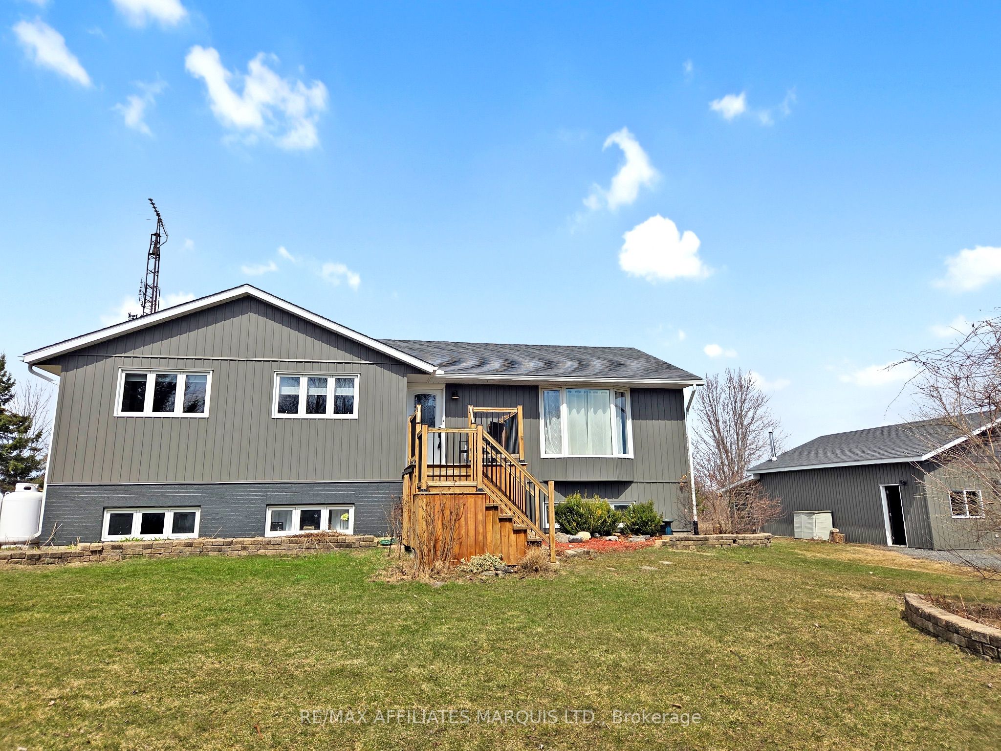 4239 County Rd 11 Road Property Photo 1