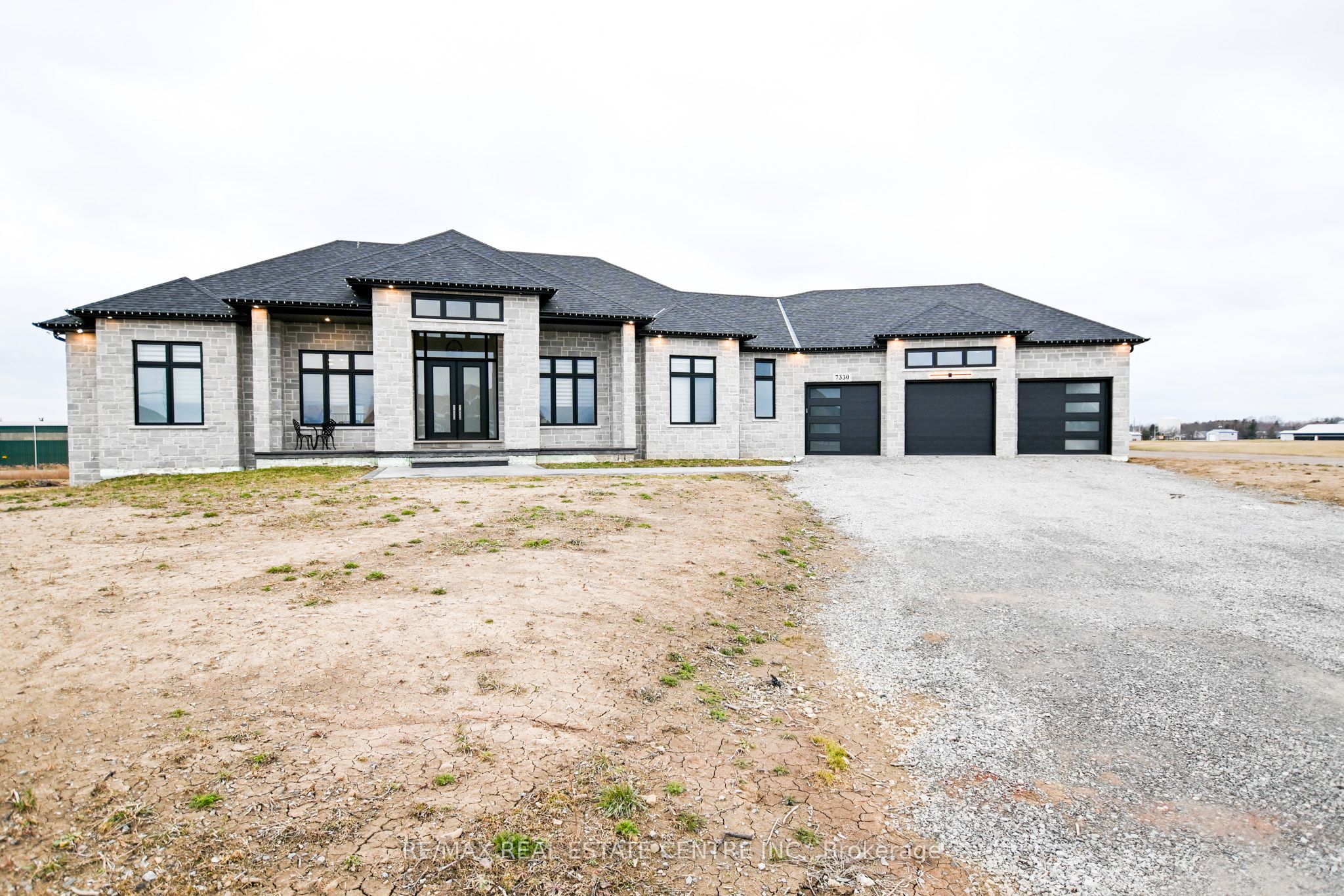 #1 - 7330 Sunset Place Property Photo