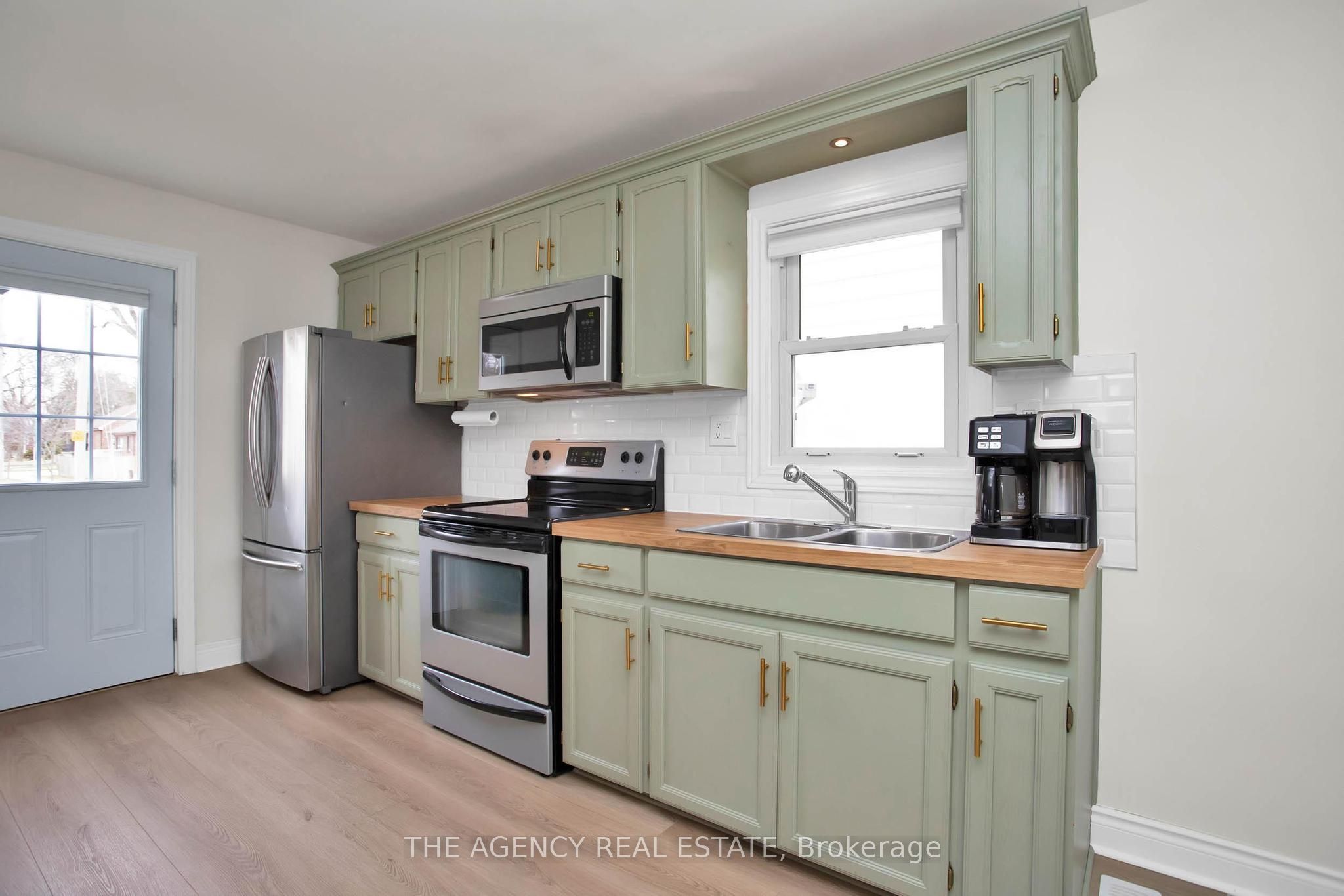1237 Wilton Ave Property Photo