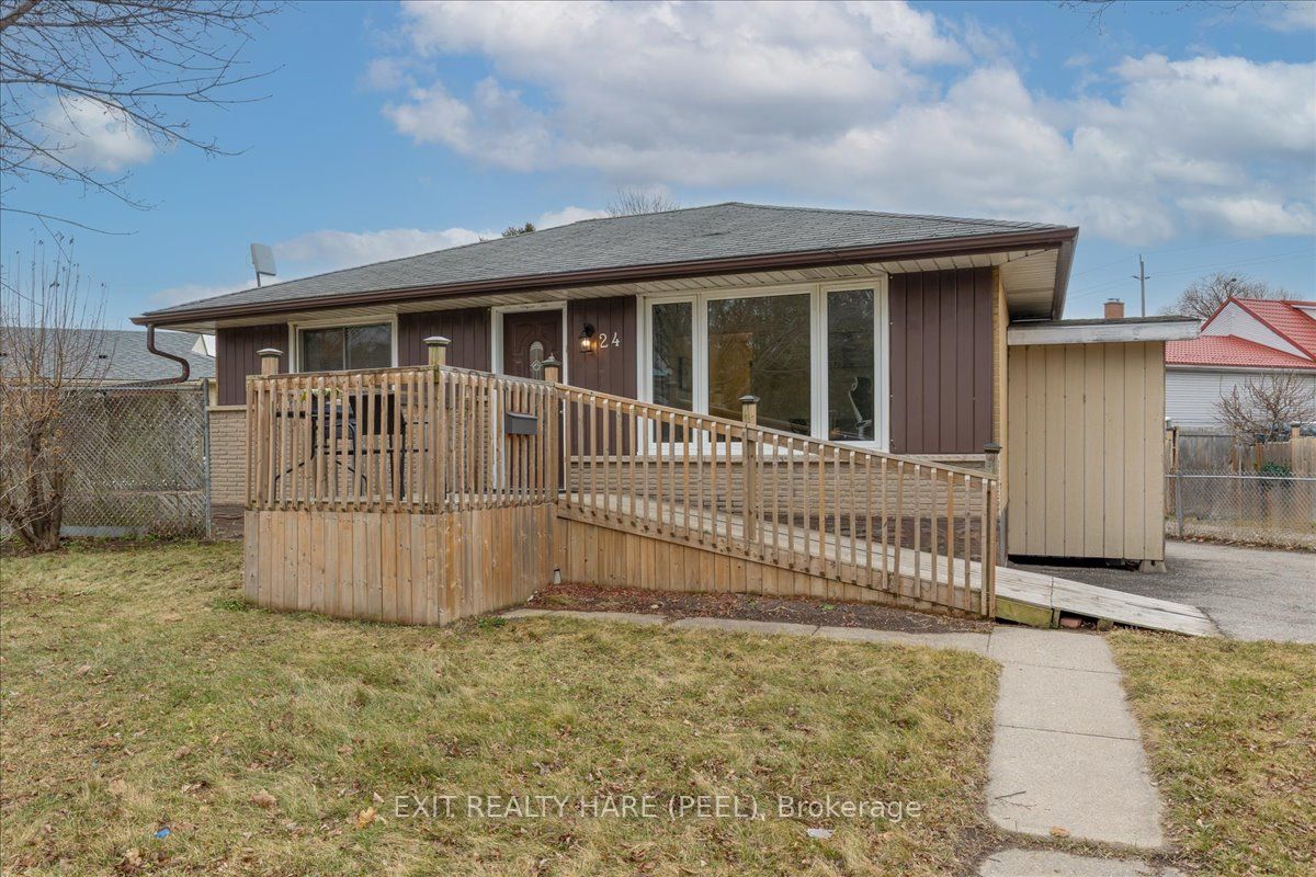 24 Brooklyne Rd Property Photo
