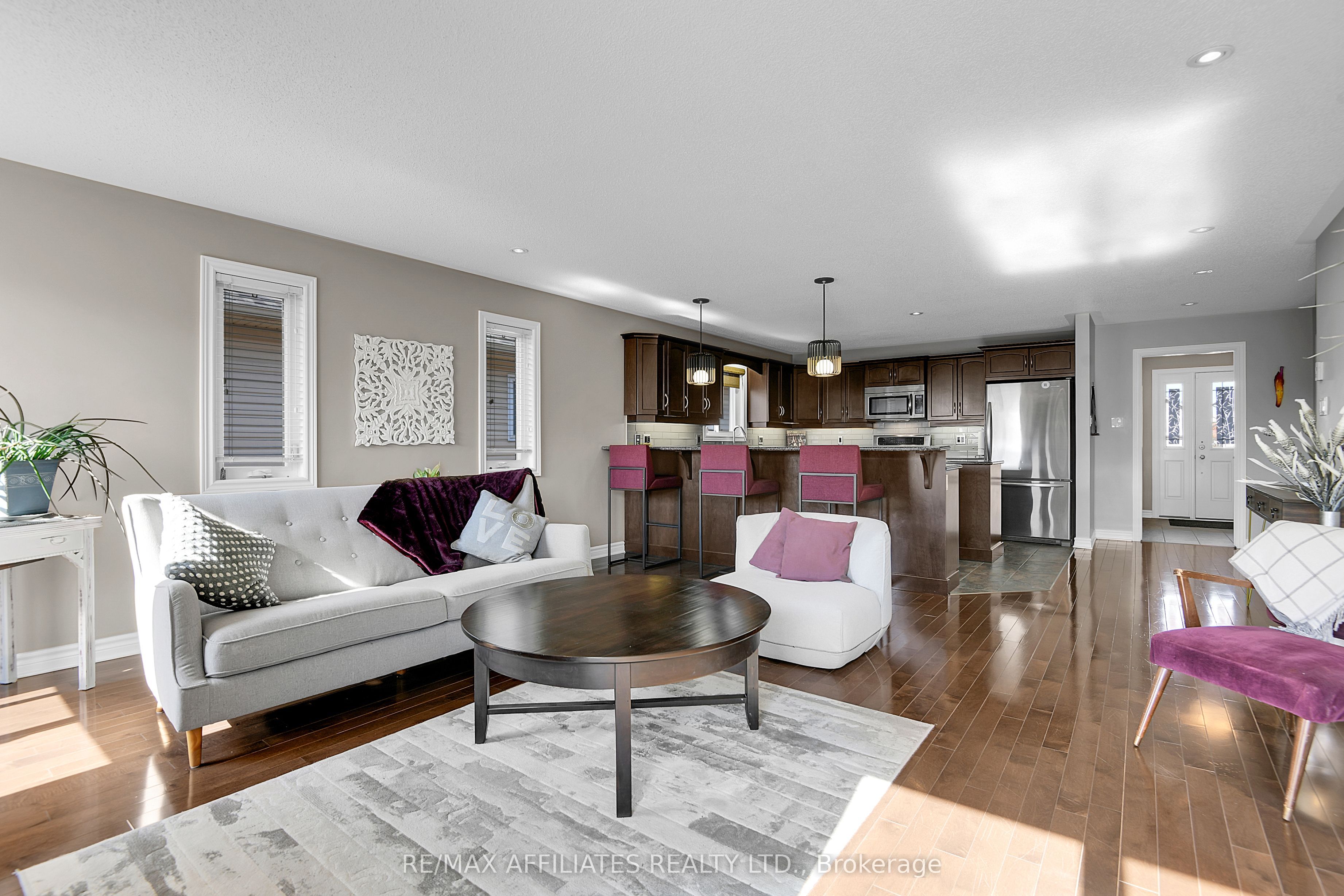 448 Van Dusen Street Property Photo 8