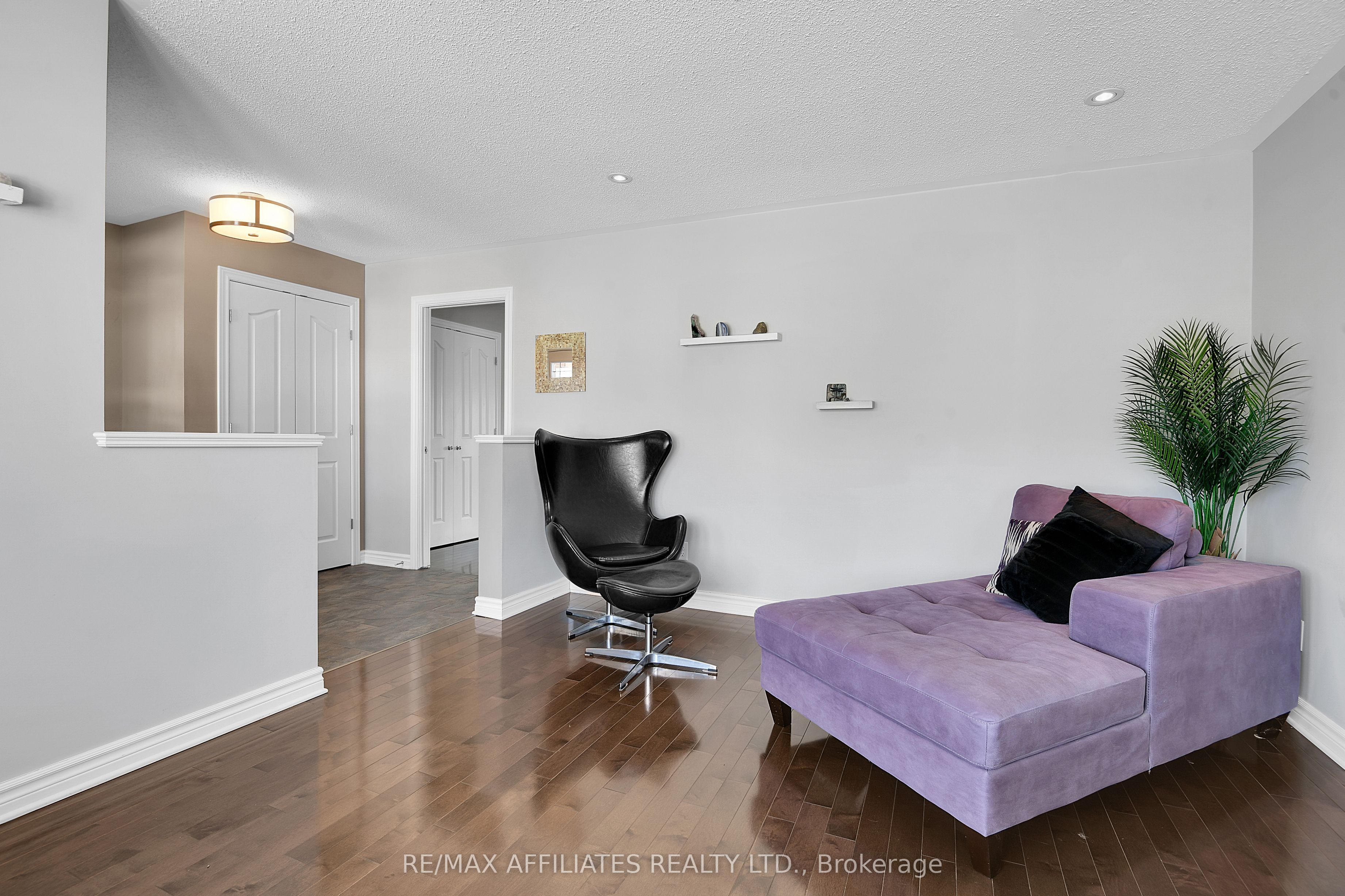 448 Van Dusen Street Property Photo 17