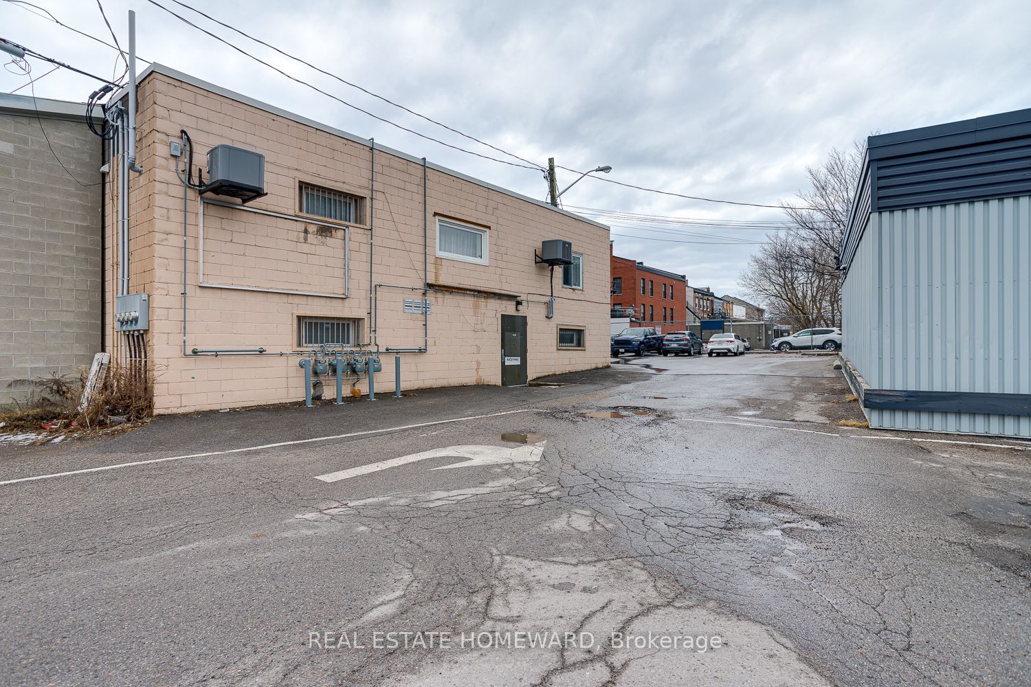 52 King Street Property Photo 9