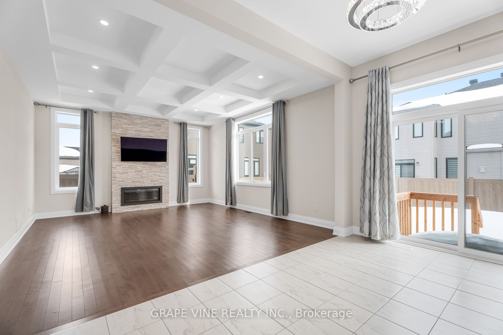 61 Adrift Street Property Photo 12