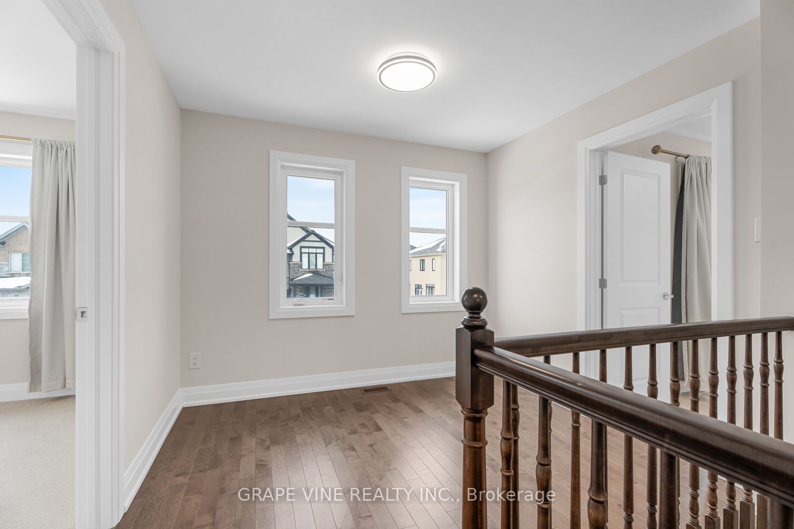61 Adrift Street Property Photo 15