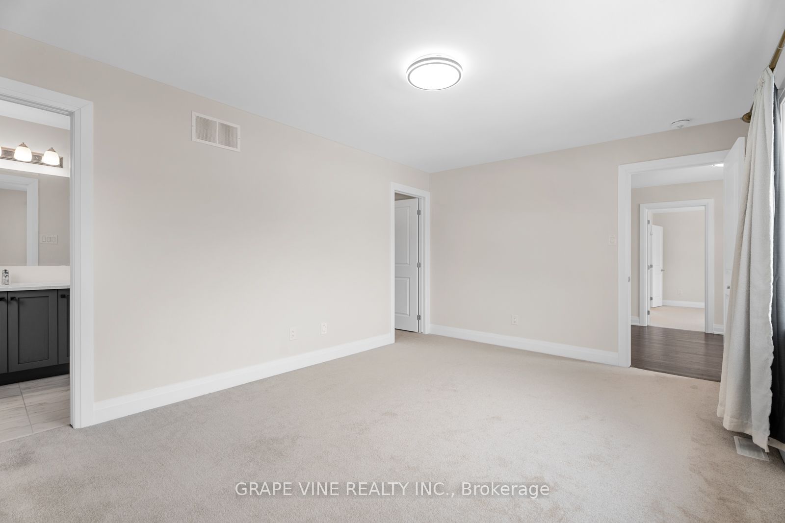 61 Adrift Street Property Photo 17