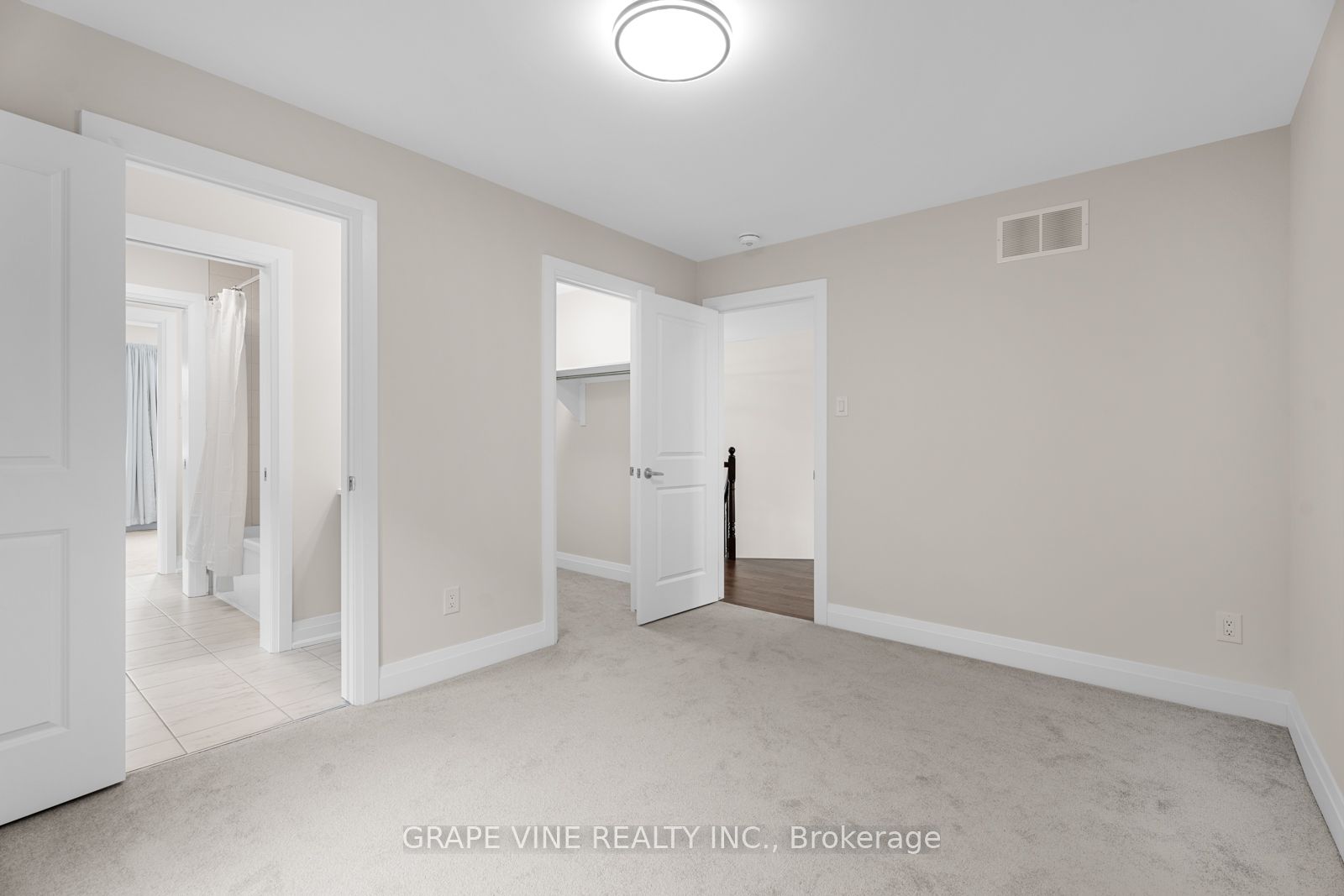 61 Adrift Street Property Photo 24